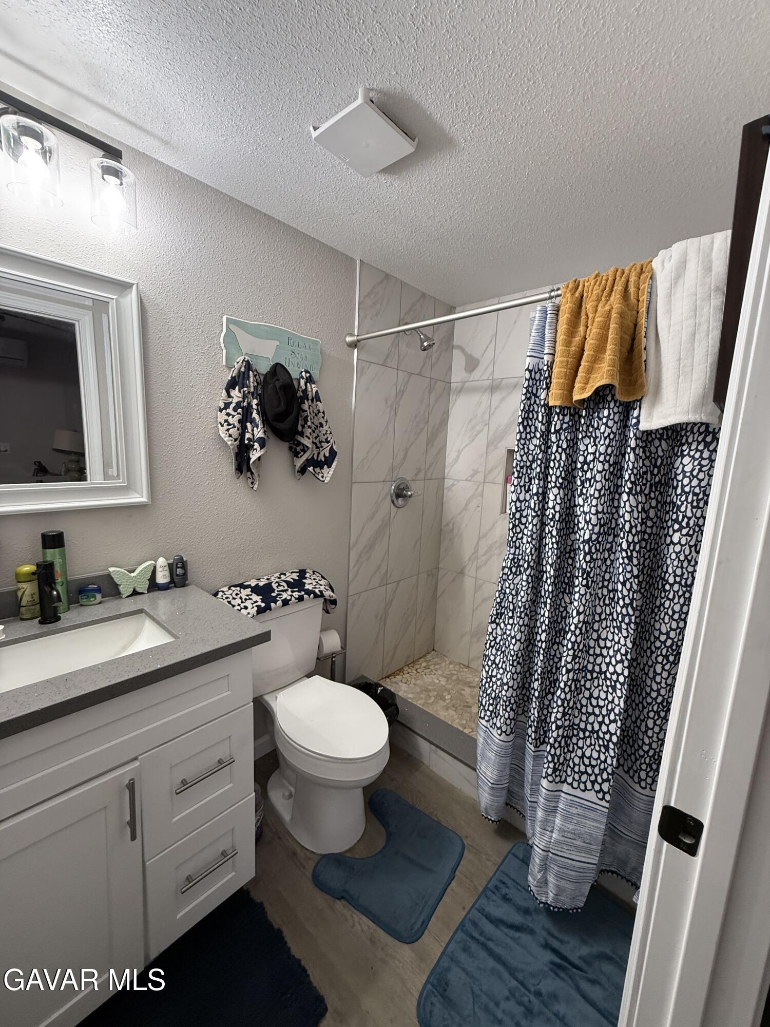 38321 Rosemarie Street Property Photo 10