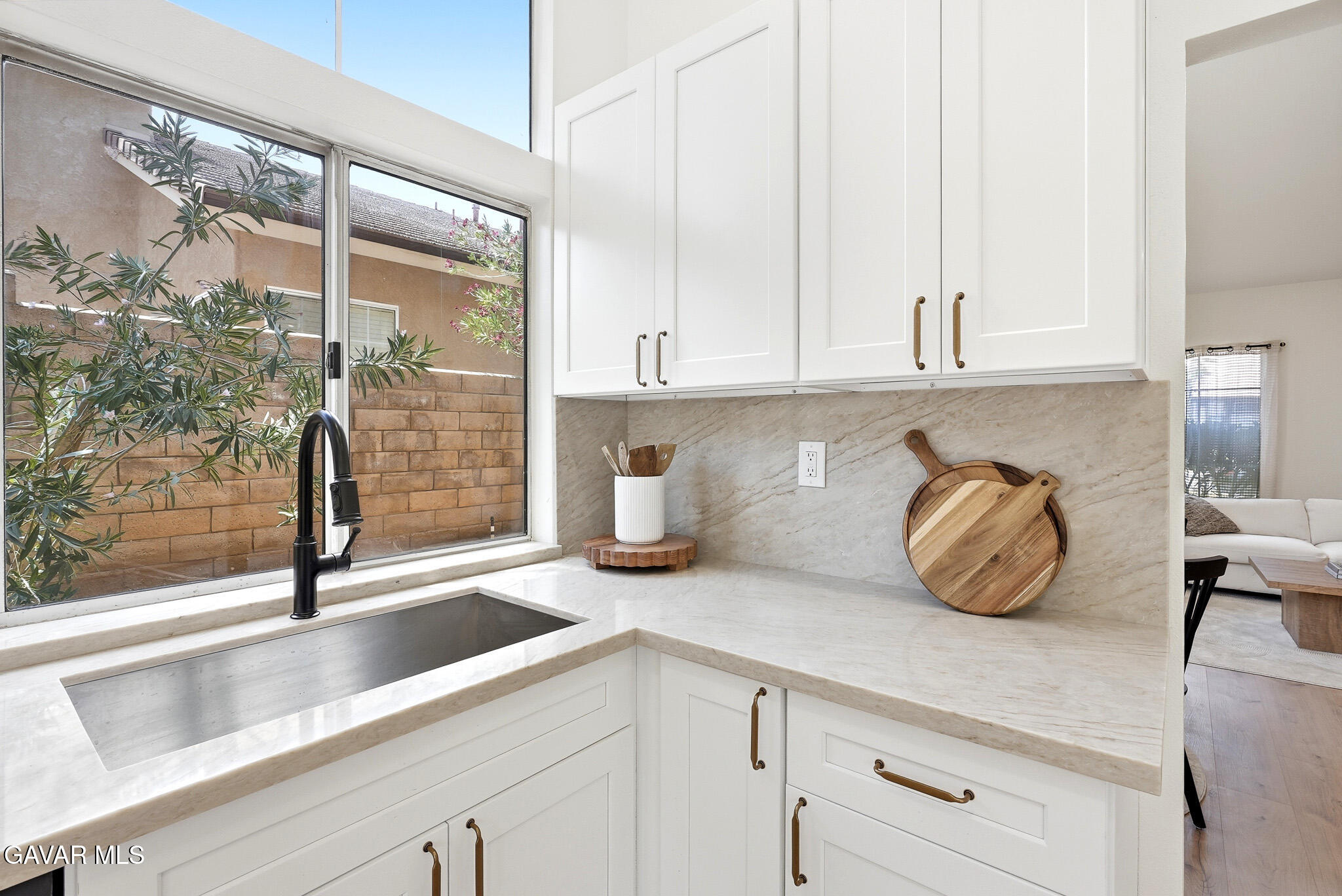3202 Angeleno Place Property Photo 12