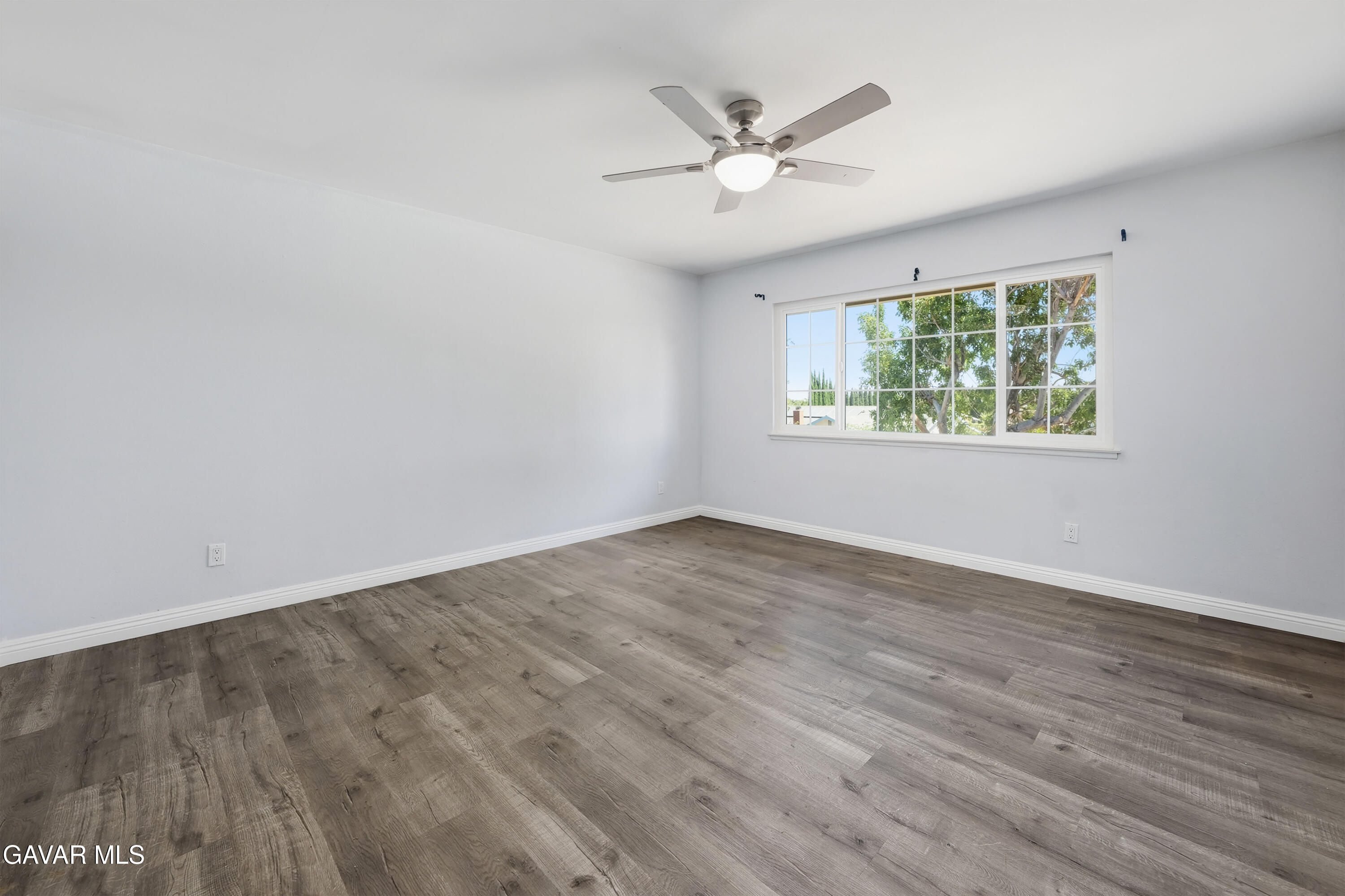 42900 Staffordshire Drive Property Photo 38