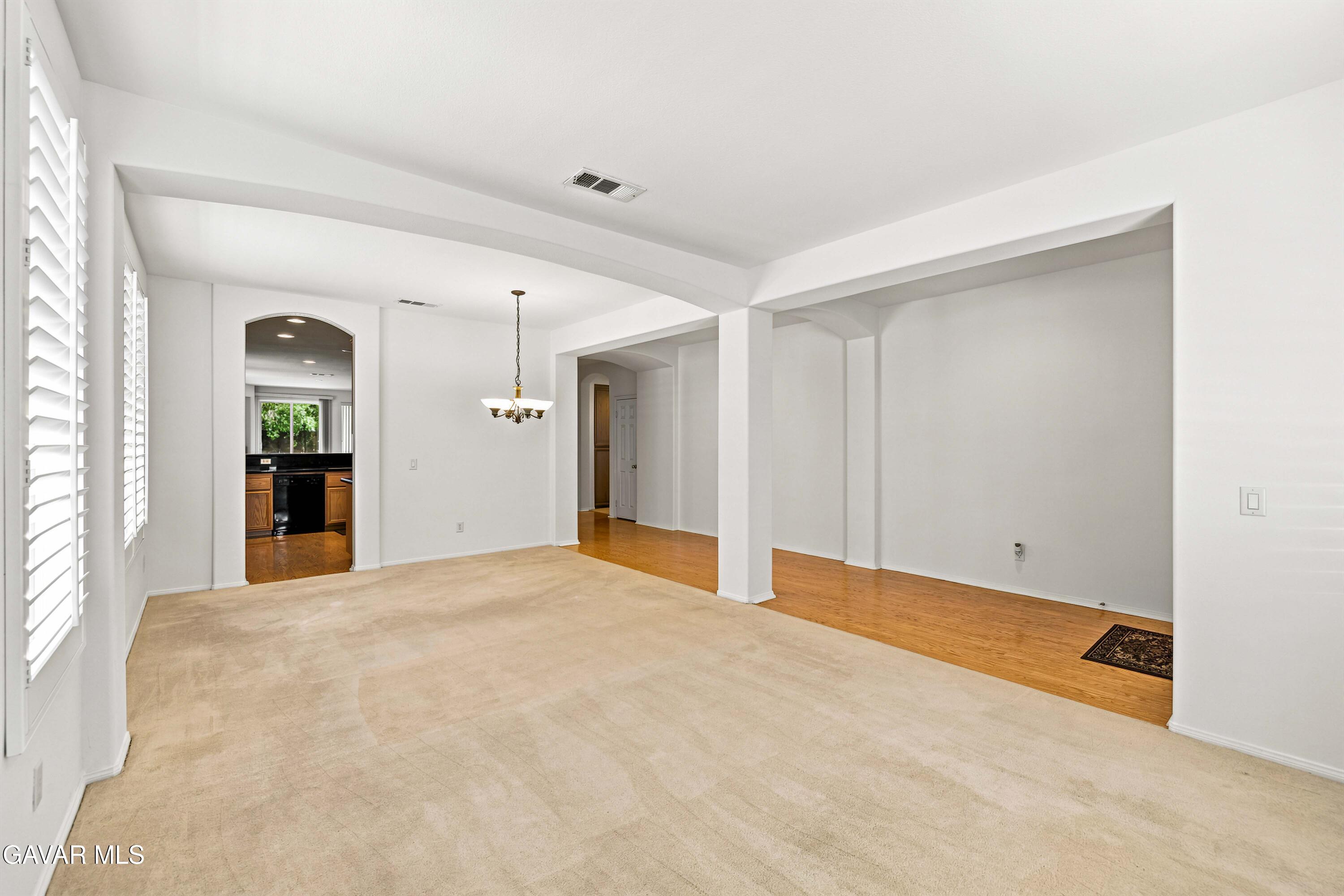 39939 Borica Court Property Photo 6