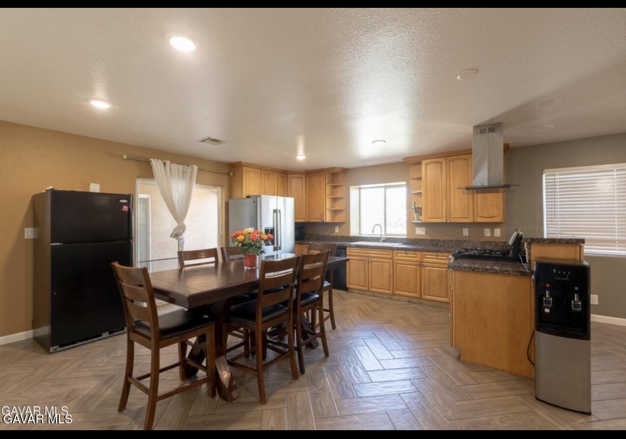 37551 29th Street Property Photo 7