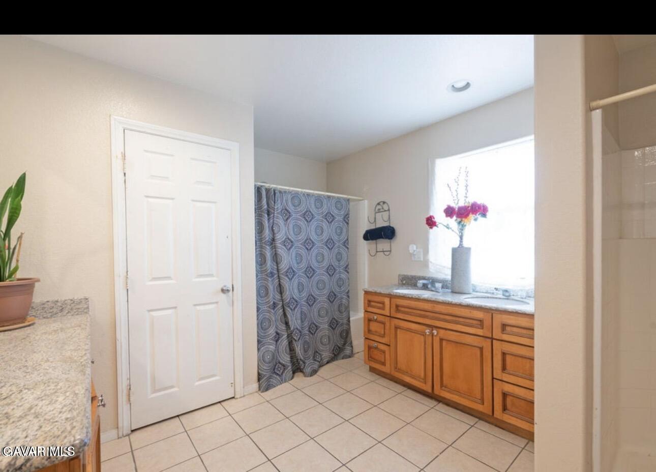 37551 29th Street Property Photo 13