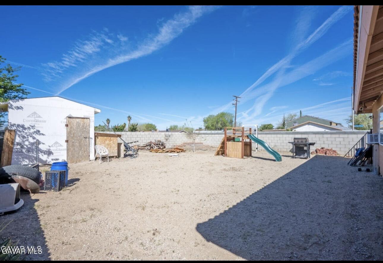 37551 29th Street Property Photo 15