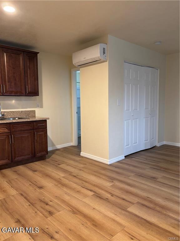 11725 Brussels Avenue Property Photo 4