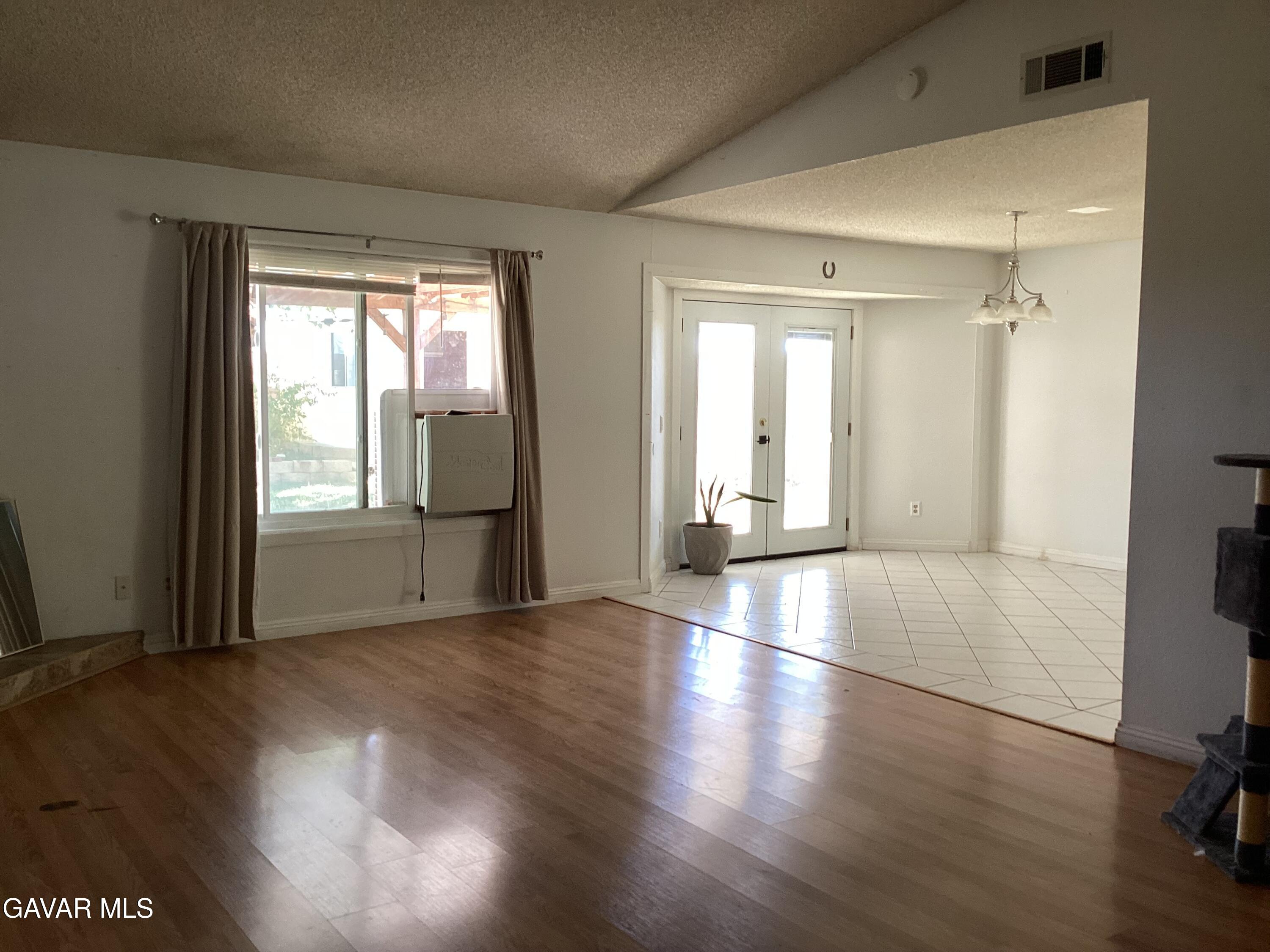 2116 Phlox Avenue Property Photo 7