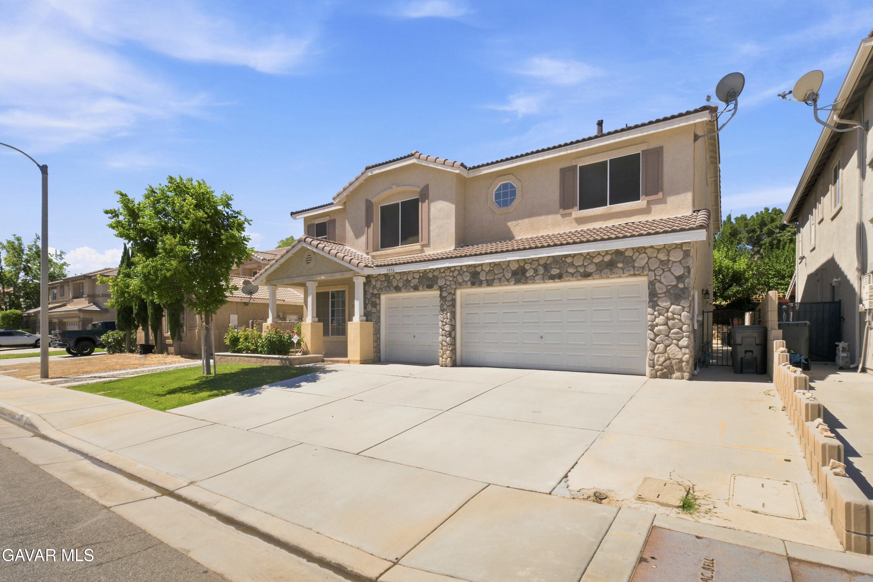 3536 Parkmeadow Court Property Photo 1