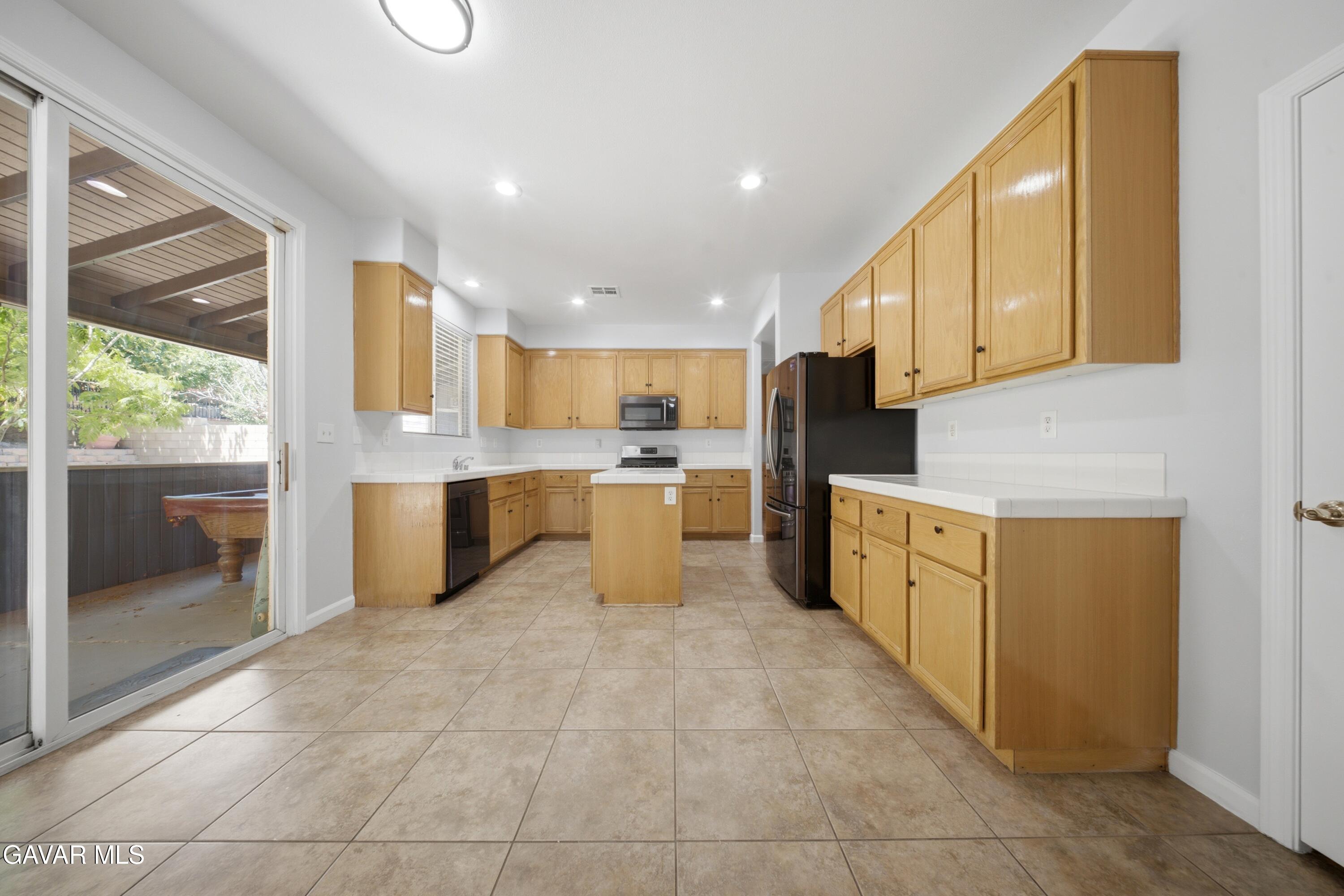 3536 Parkmeadow Court Property Photo 10