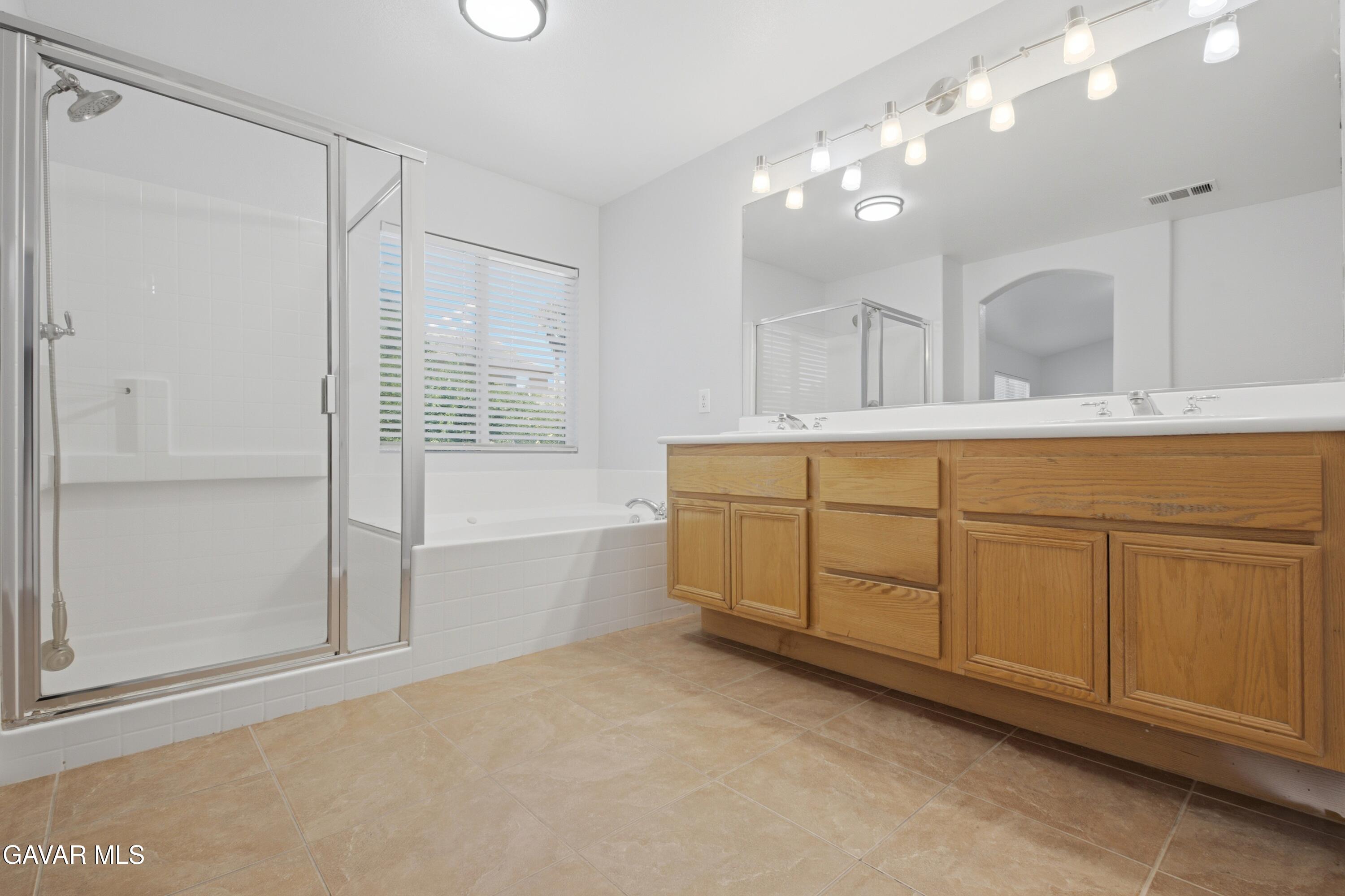 3536 Parkmeadow Court Property Photo 15