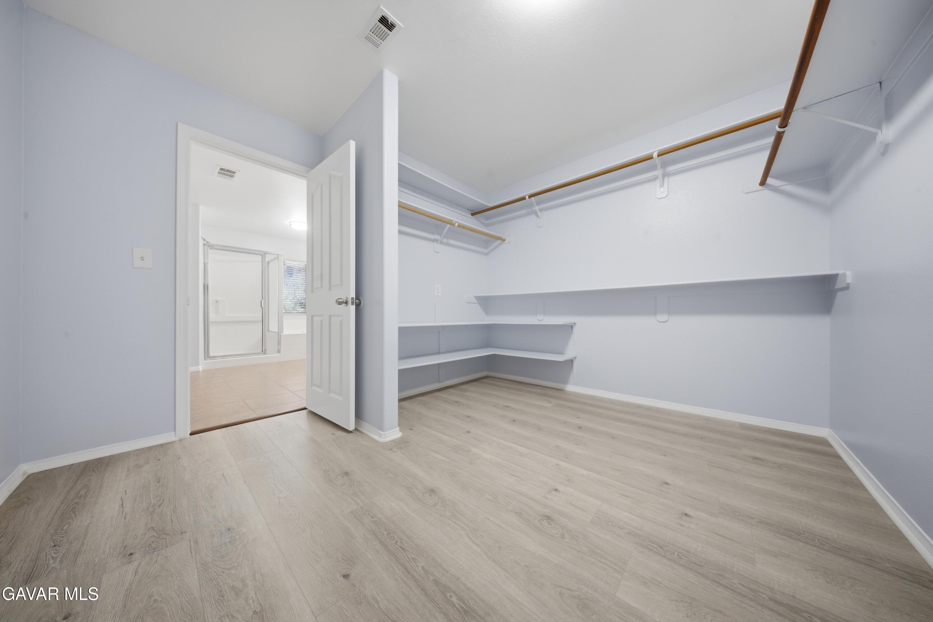 3536 Parkmeadow Court Property Photo 17