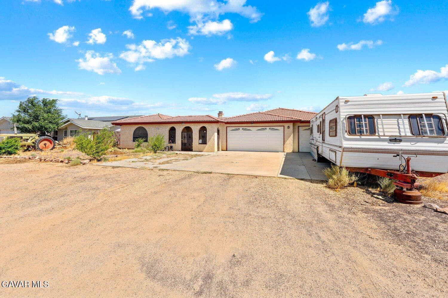 9121 Grove Avenue Property Photo 3