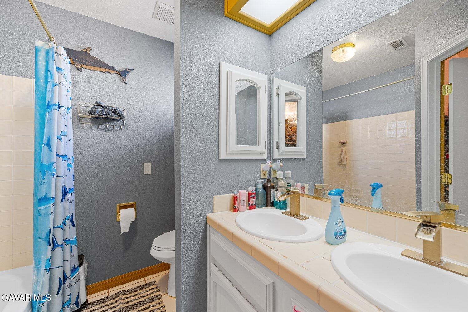 9121 Grove Avenue Property Photo 27