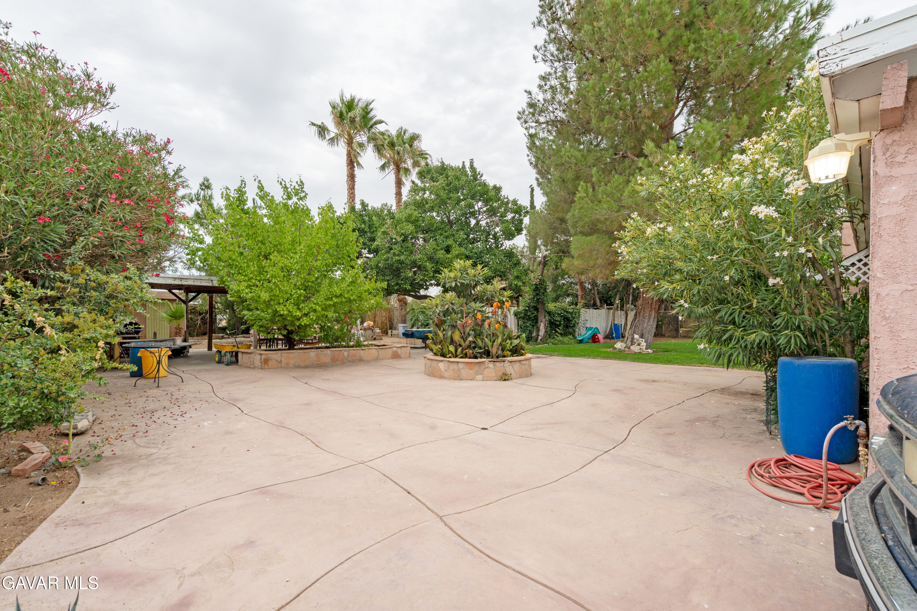 37617 27th Street Property Photo 23