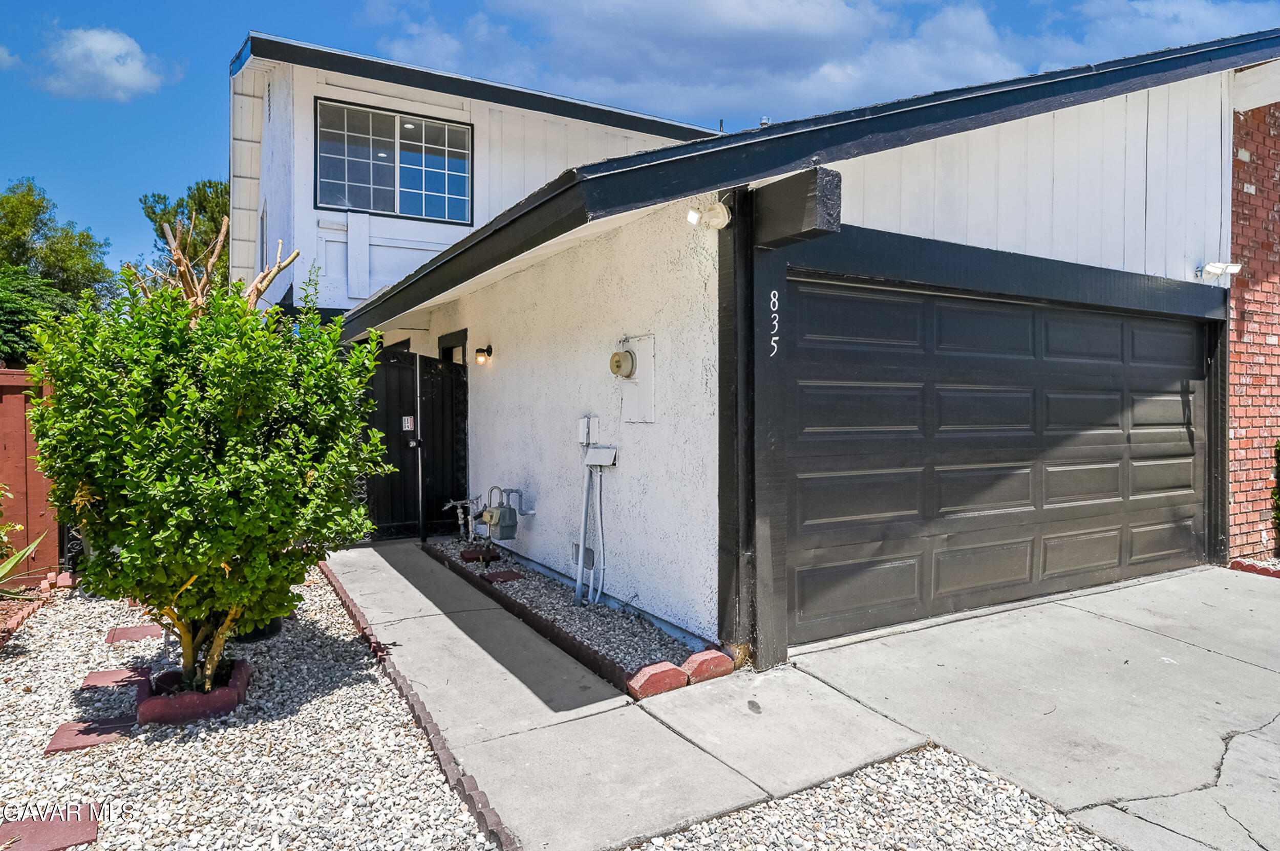 835 Quail Drive Property Photo 1