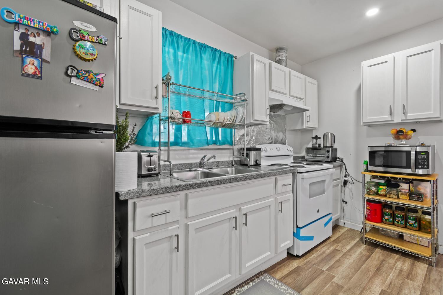 13260 Raven Street Property Photo 29