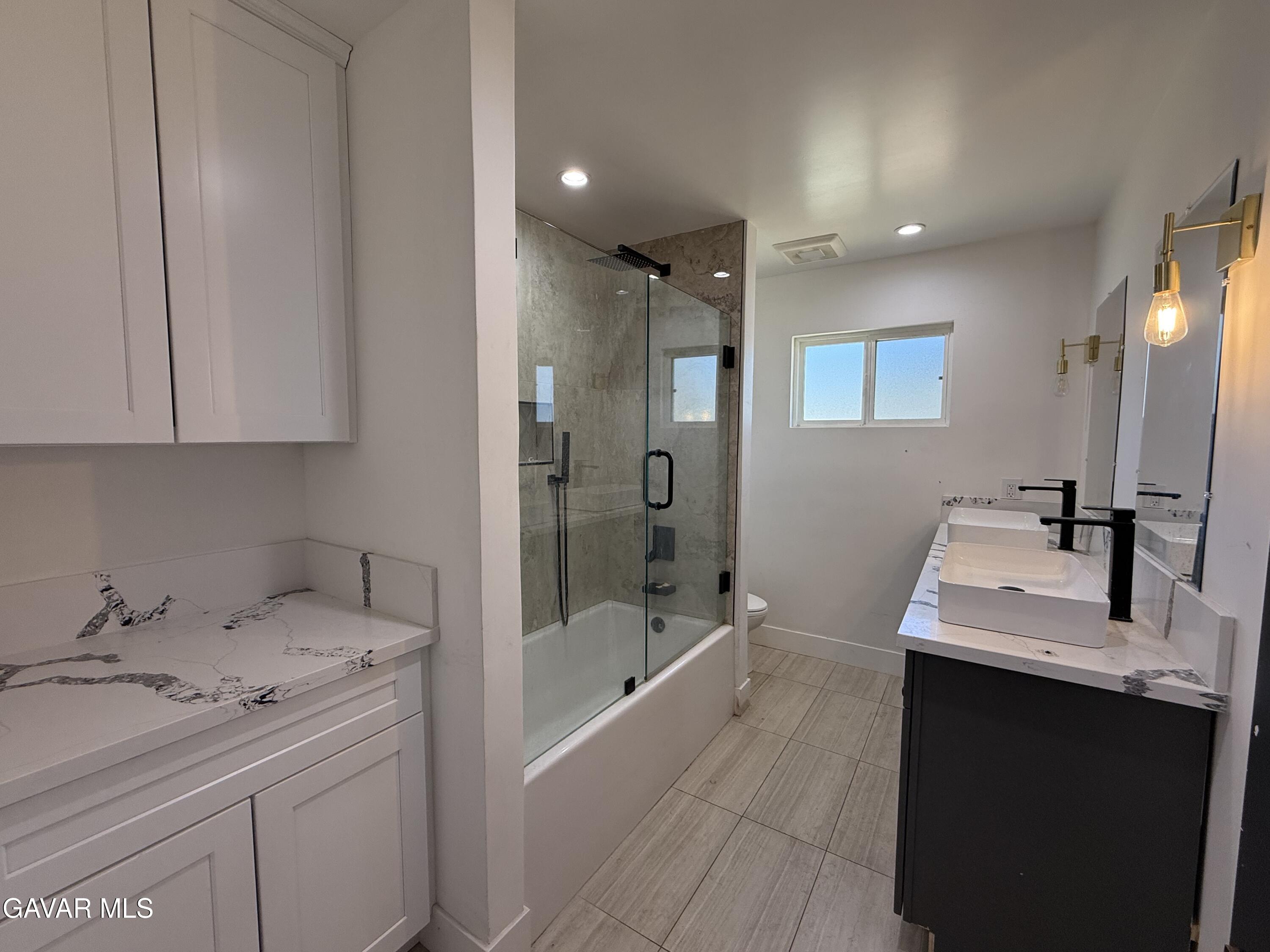 538 Heyer Street Property Photo 14