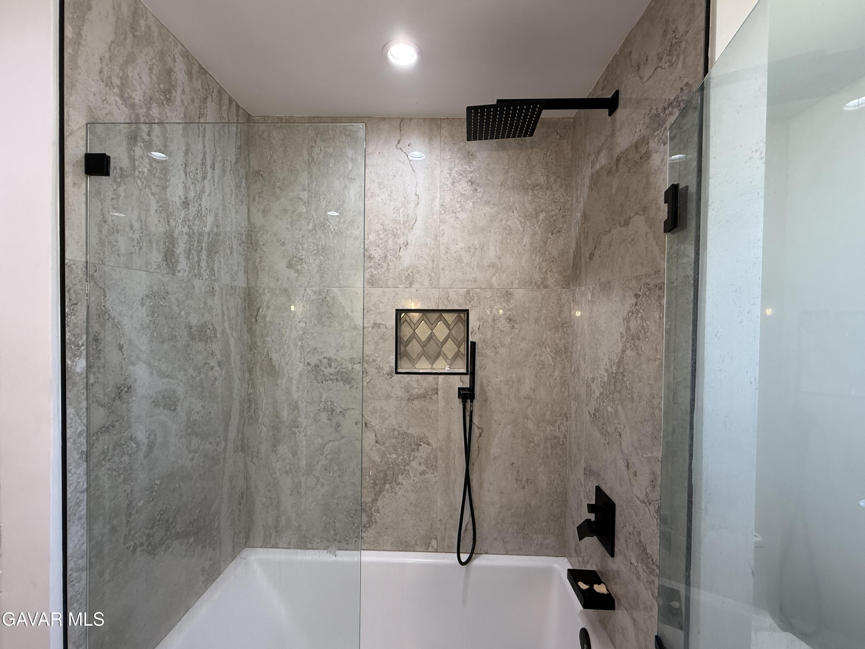 538 Heyer Street Property Photo 16