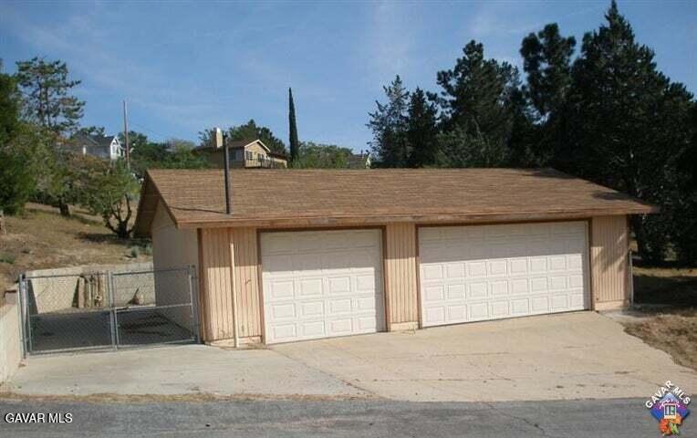 42766 Ranch Club Road Property Photo 7