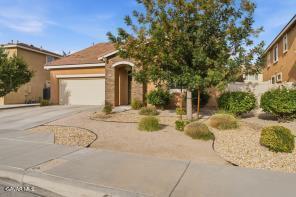 43832 Windrose Place Property Photo 3