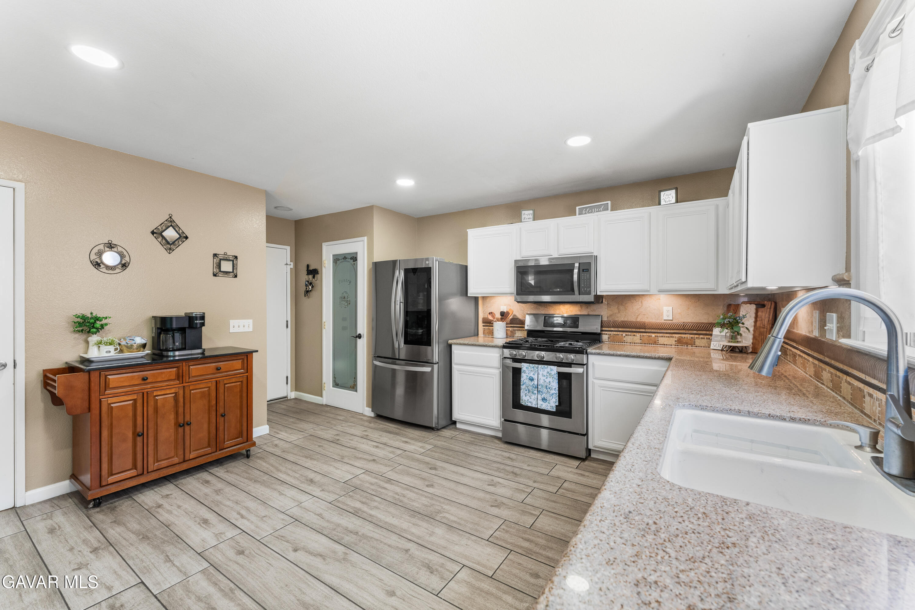 40326 Reata Road Property Photo 13