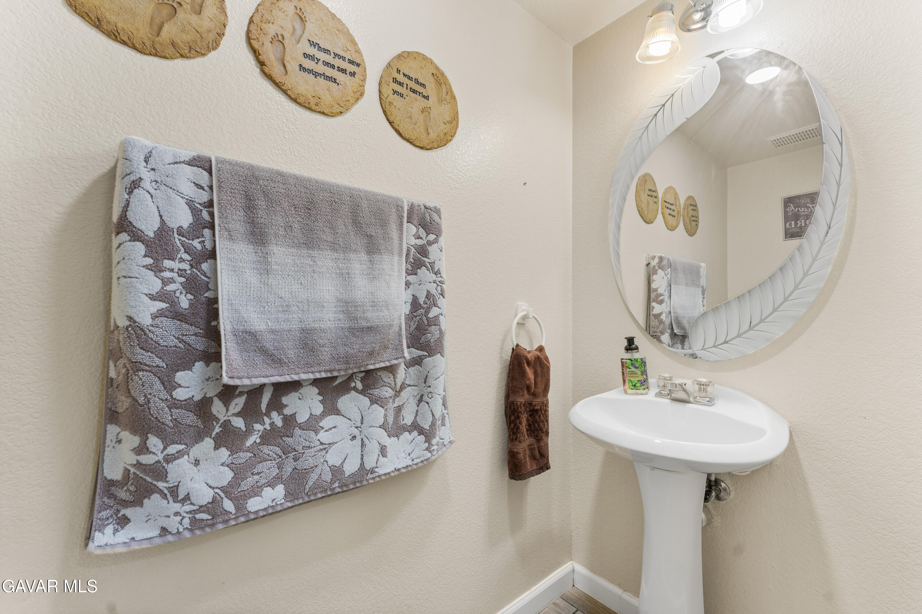 40326 Reata Road Property Photo 15