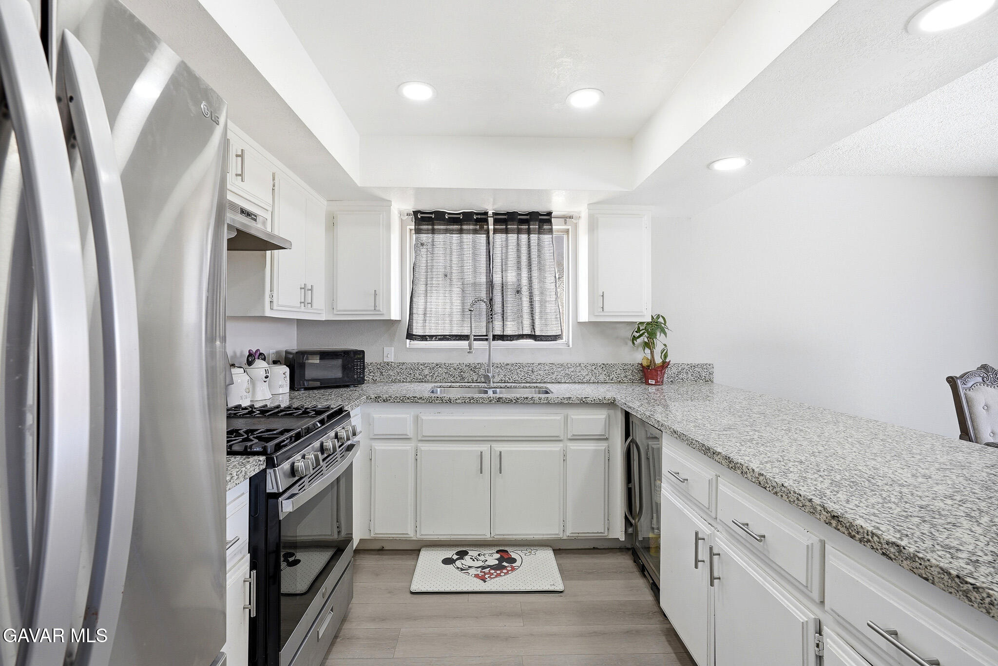 3448 W Roxbury Street Property Photo 10