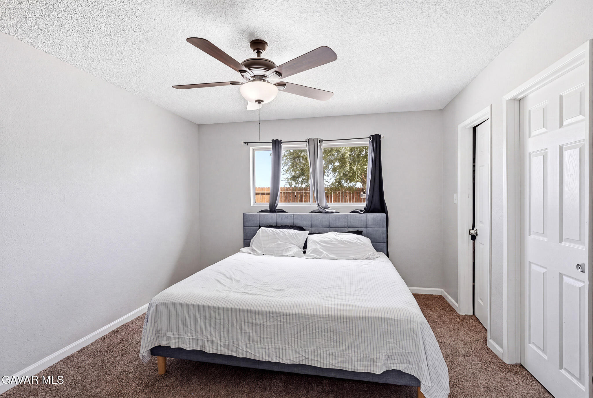 3448 W Roxbury Street Property Photo 20