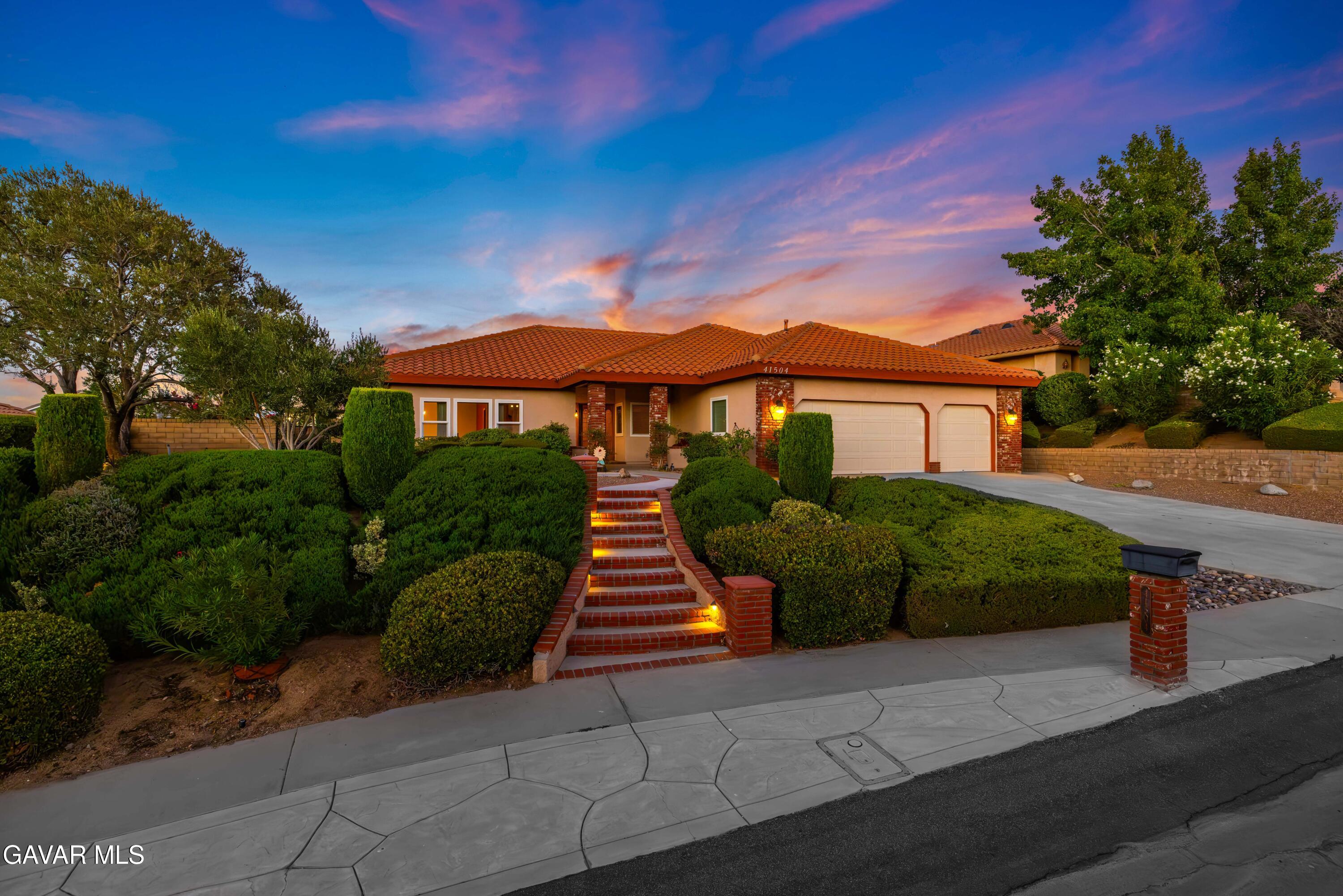 41504 Bristle Cone Drive Property Photo 1