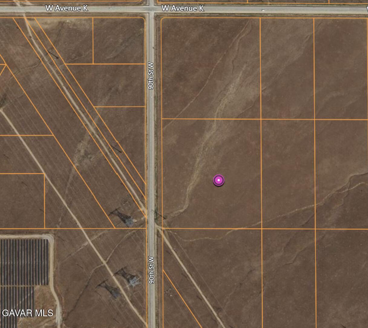 Ave K-4 Property Photo 1