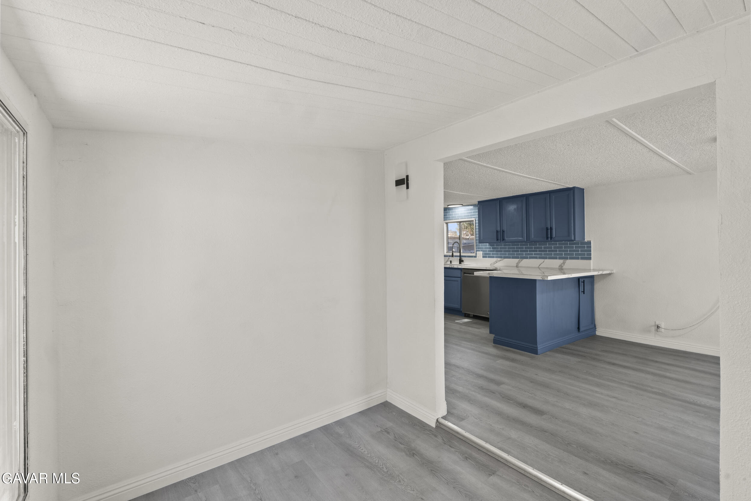 45446 7th Street, Spc 20 Property Photo 6