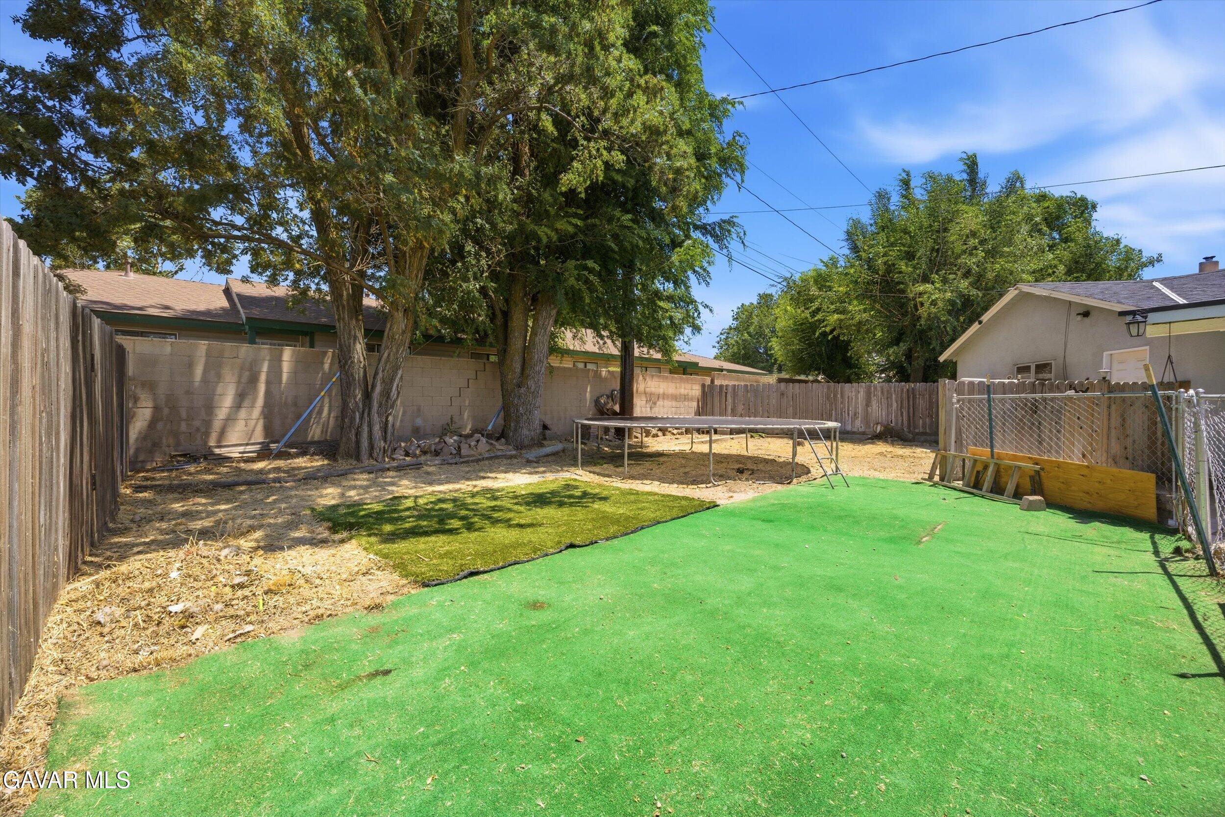 814 Bamboo Court Property Photo 57