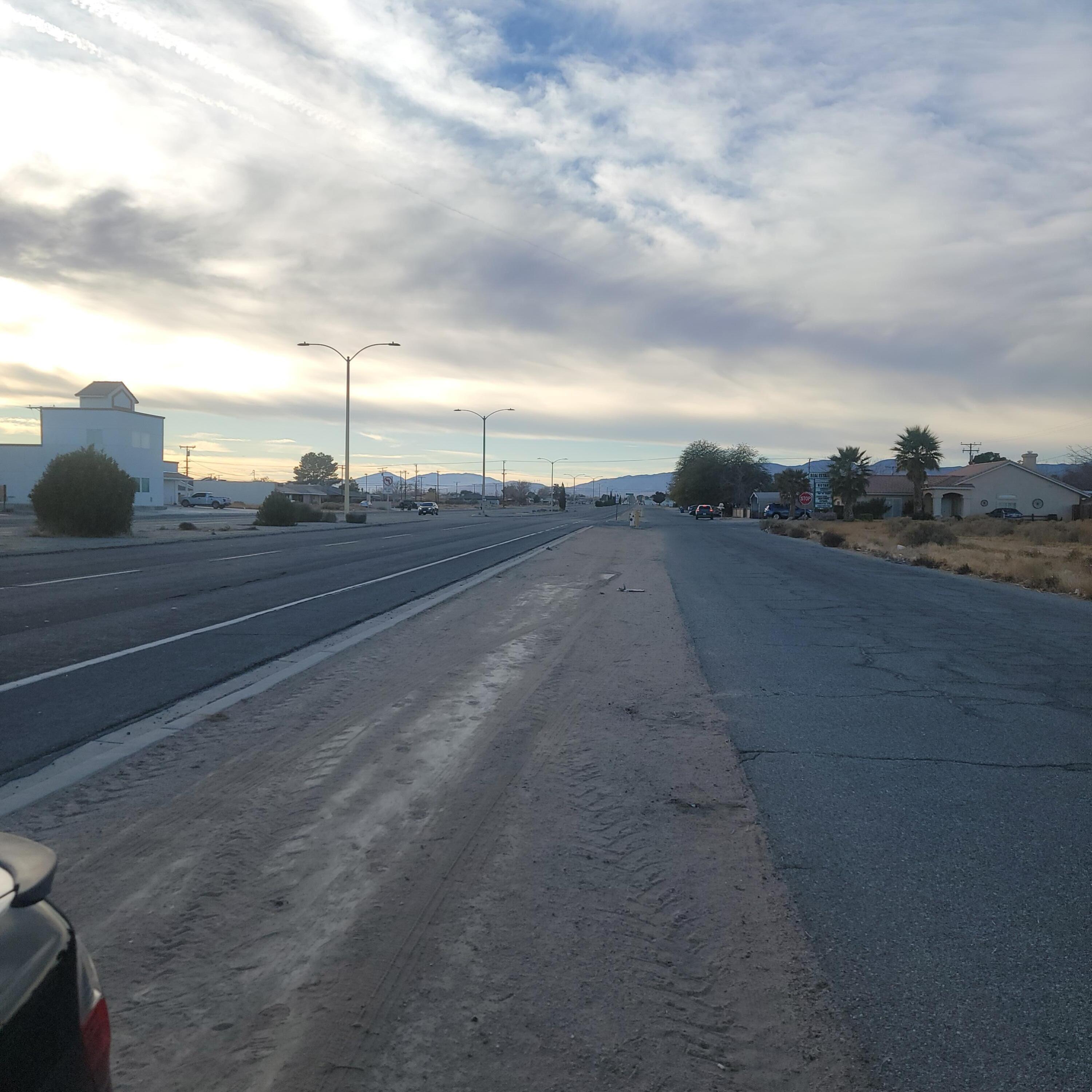 California City Boulevard Property Photo 21