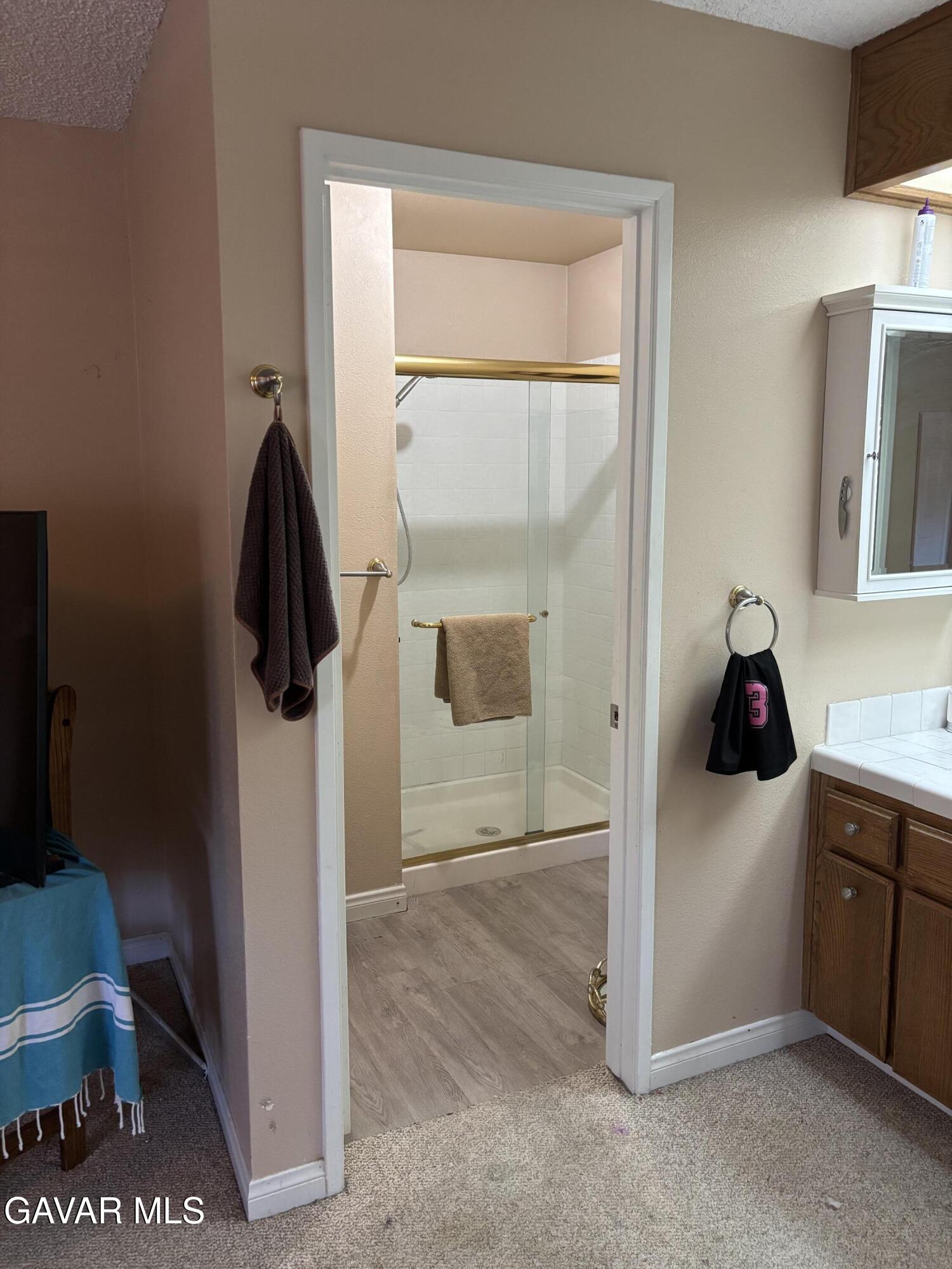 18571 Glenview Court Property Photo 17