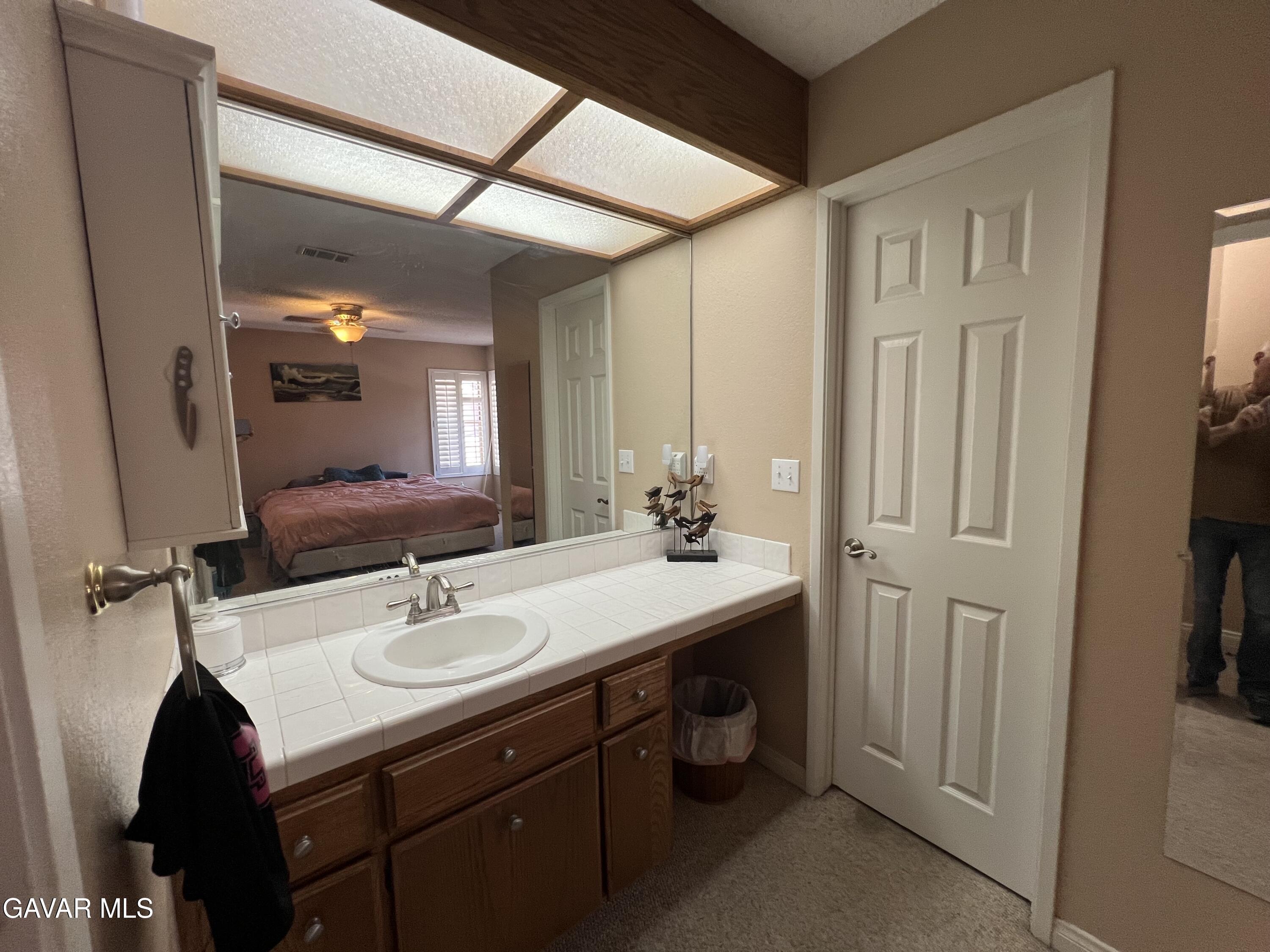 18571 Glenview Court Property Photo 20