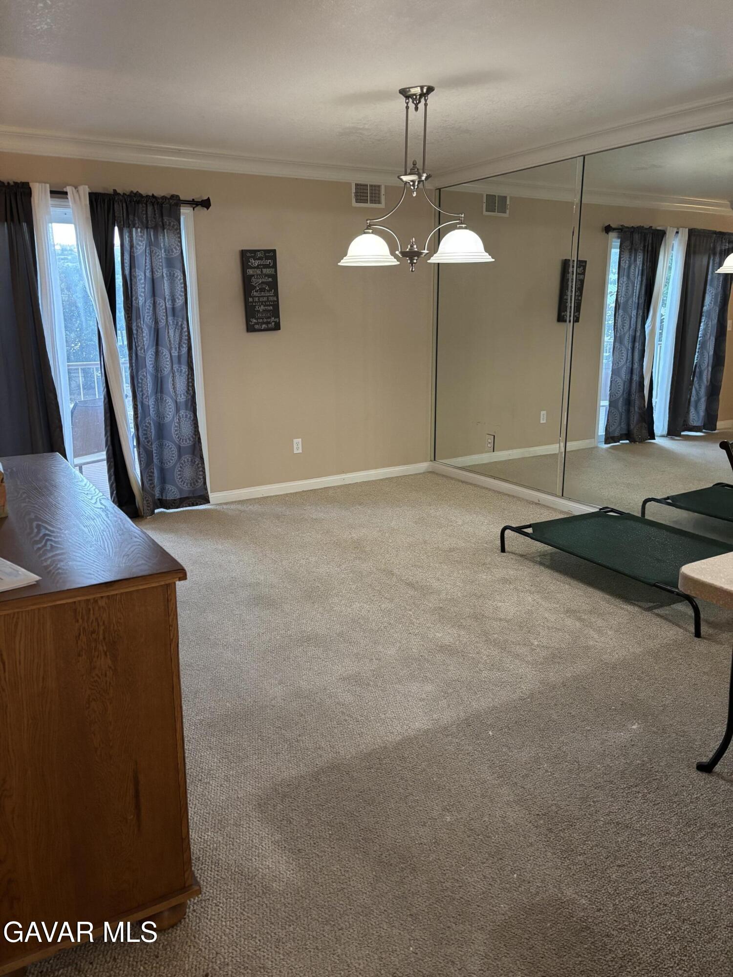 18571 Glenview Court Property Photo 32