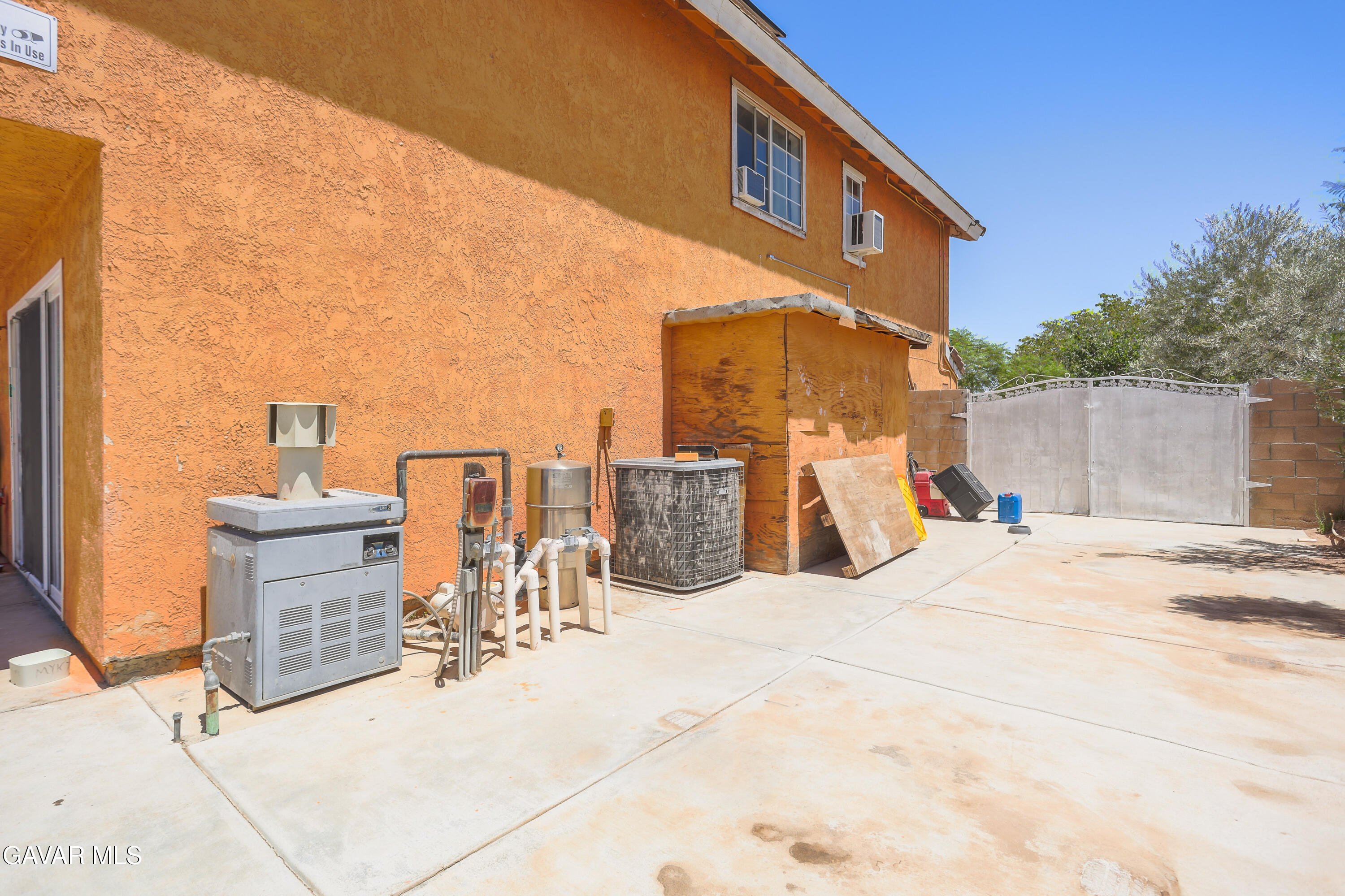 38605 Bitter Root Road Property Photo 6