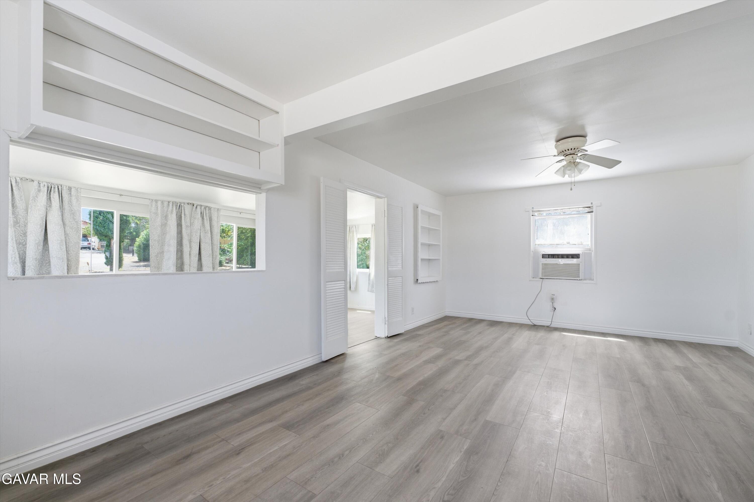 4851 W Avenue M8 Property Photo 8