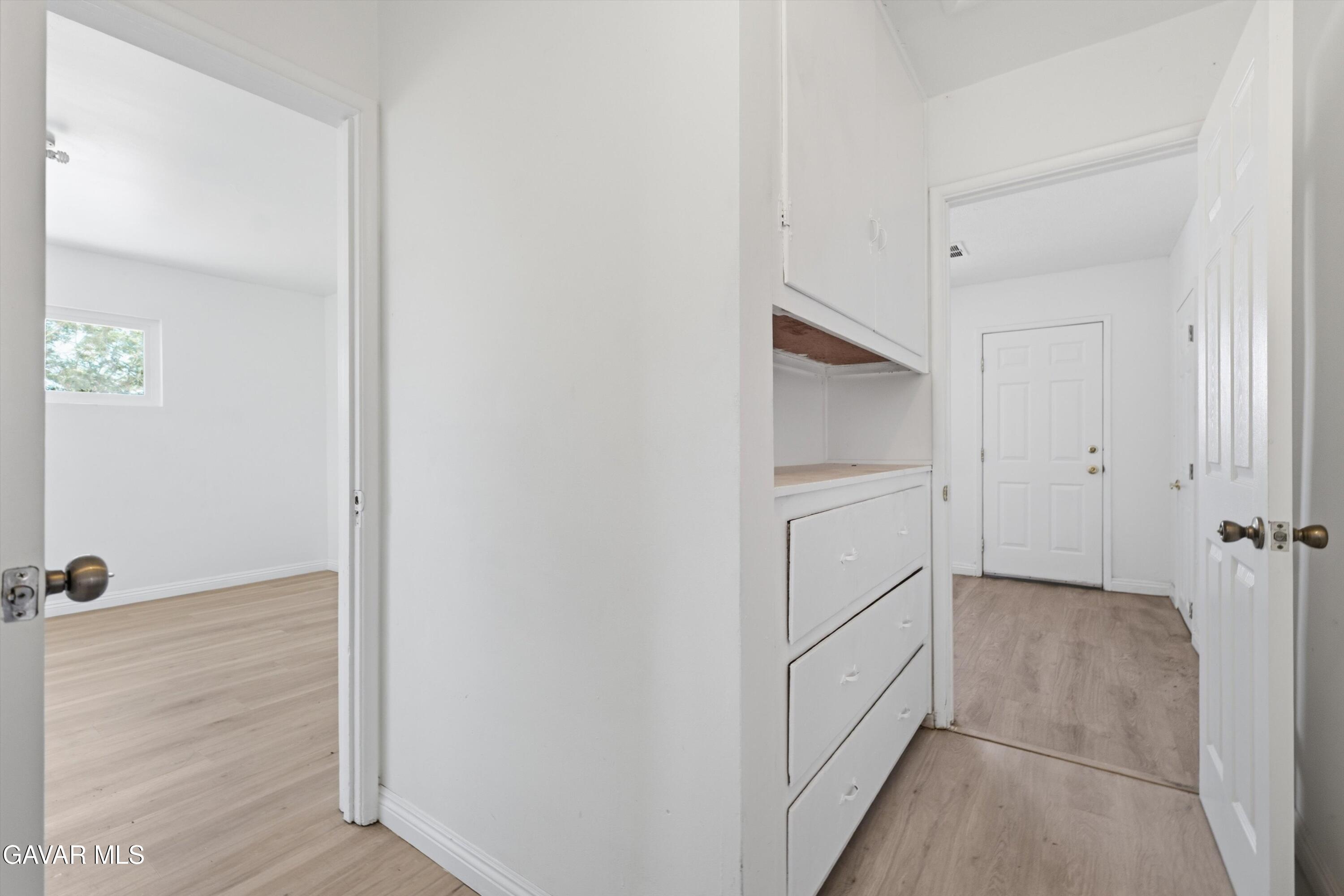 4851 W Avenue M8 Property Photo 9