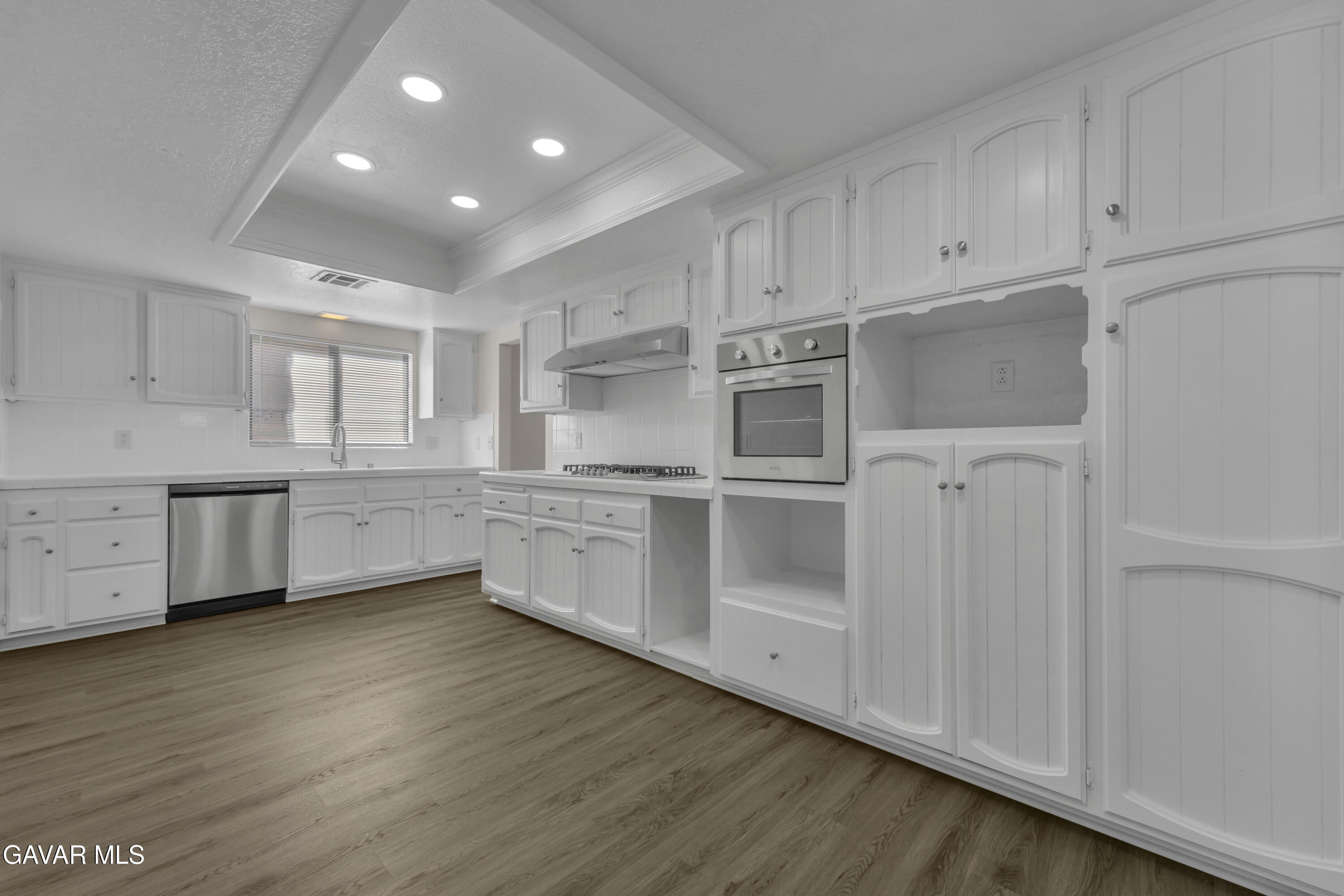 42865 Normandy Lane Property Photo 4