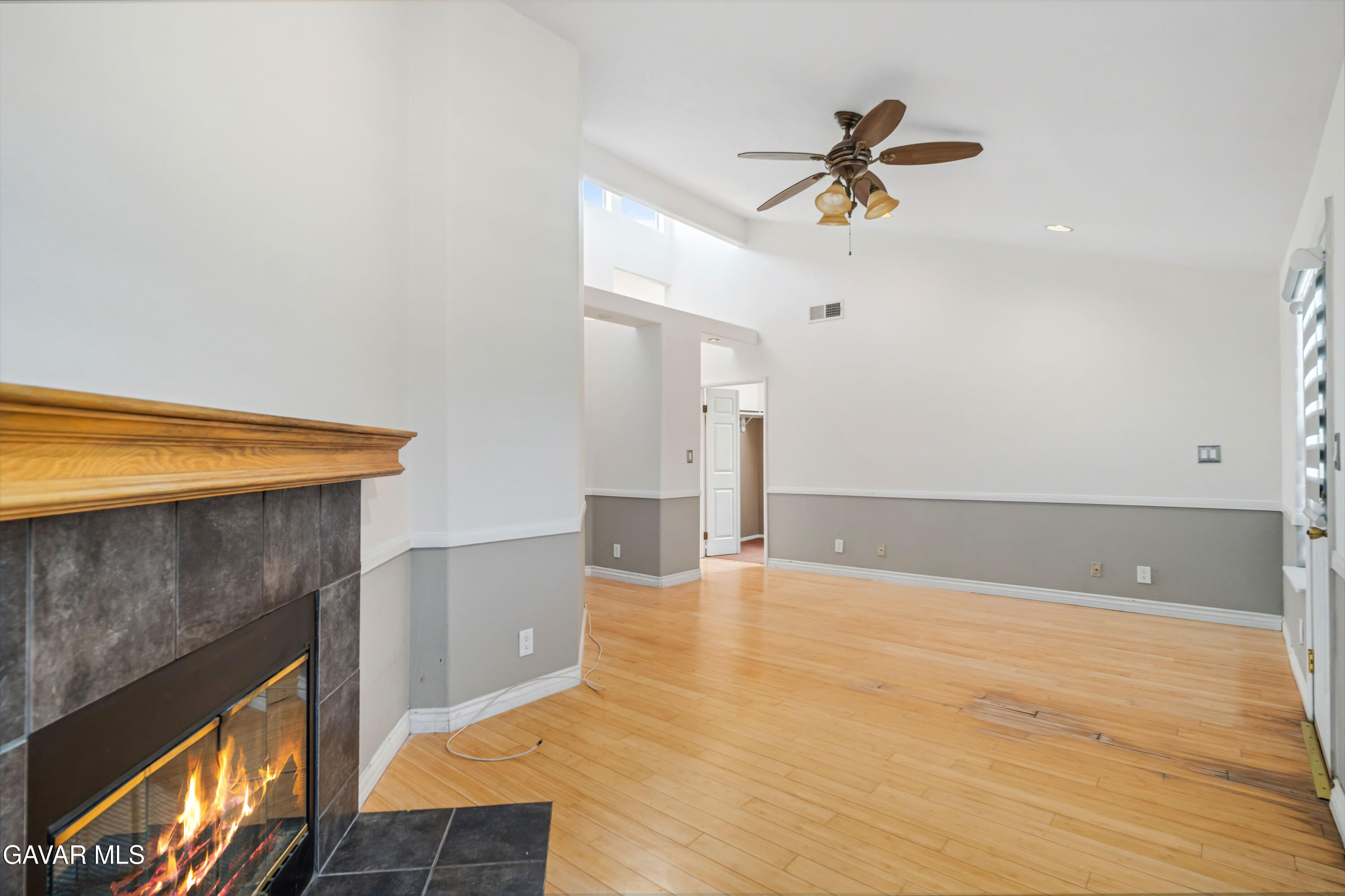 14738 Flintstone Drive Property Photo 32