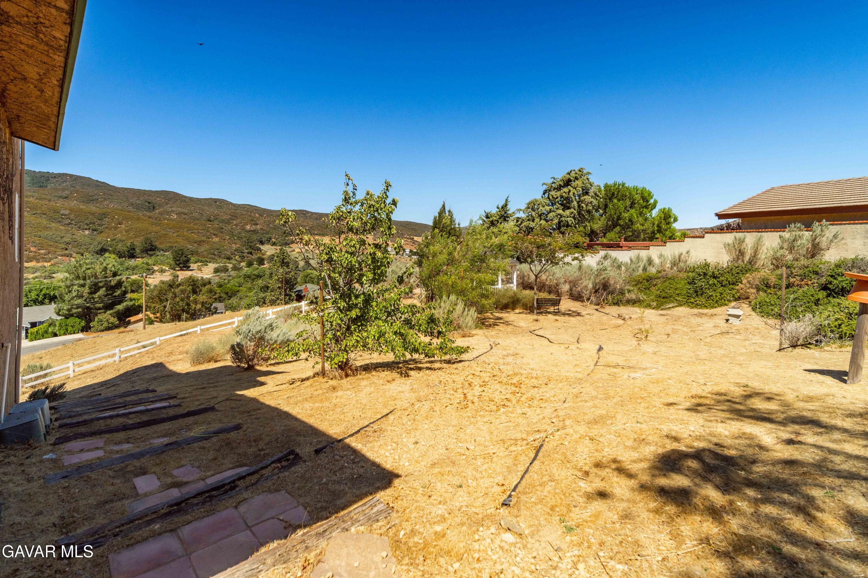 14738 Flintstone Drive Property Photo 40