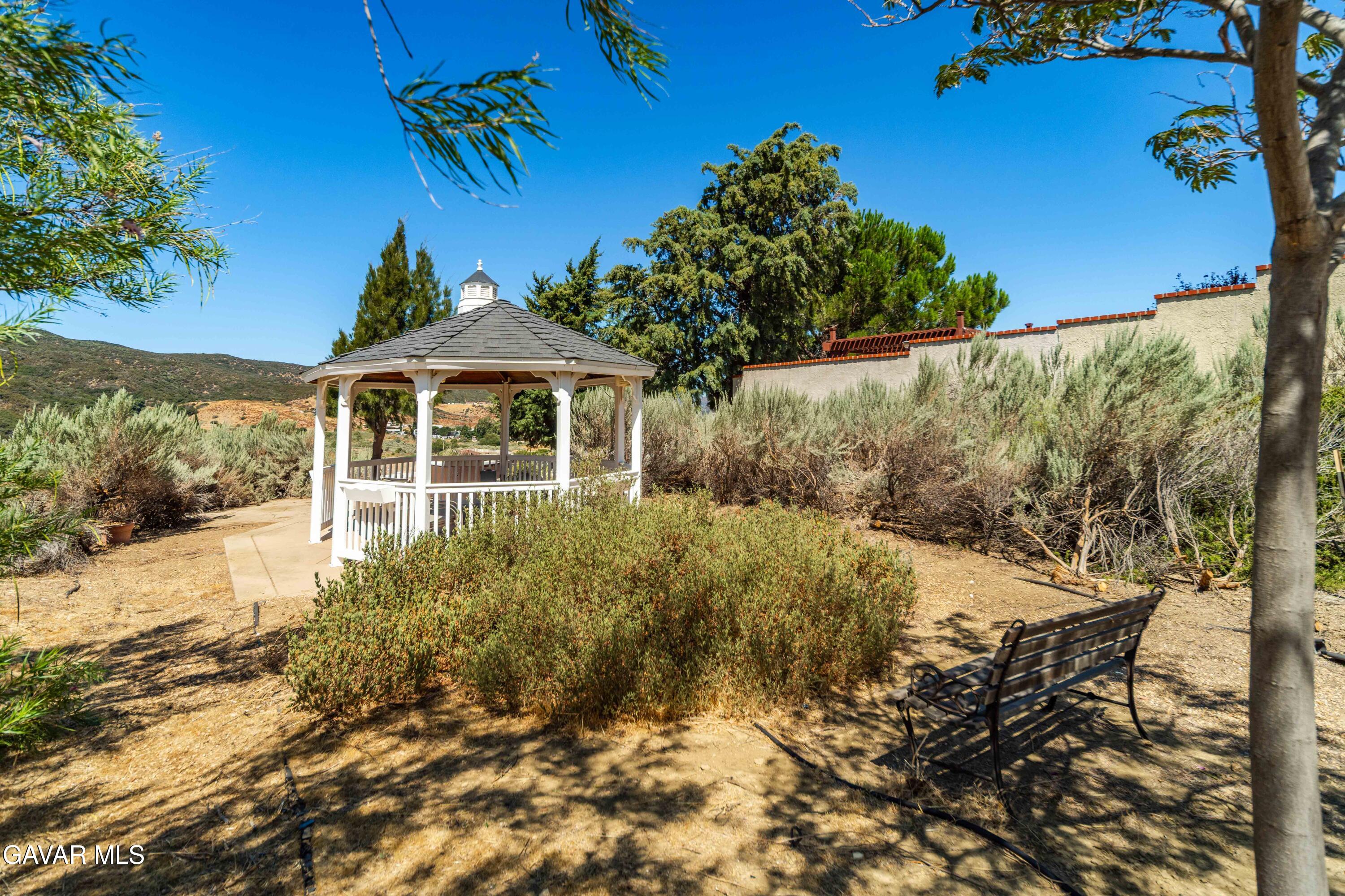 14738 Flintstone Drive Property Photo 42