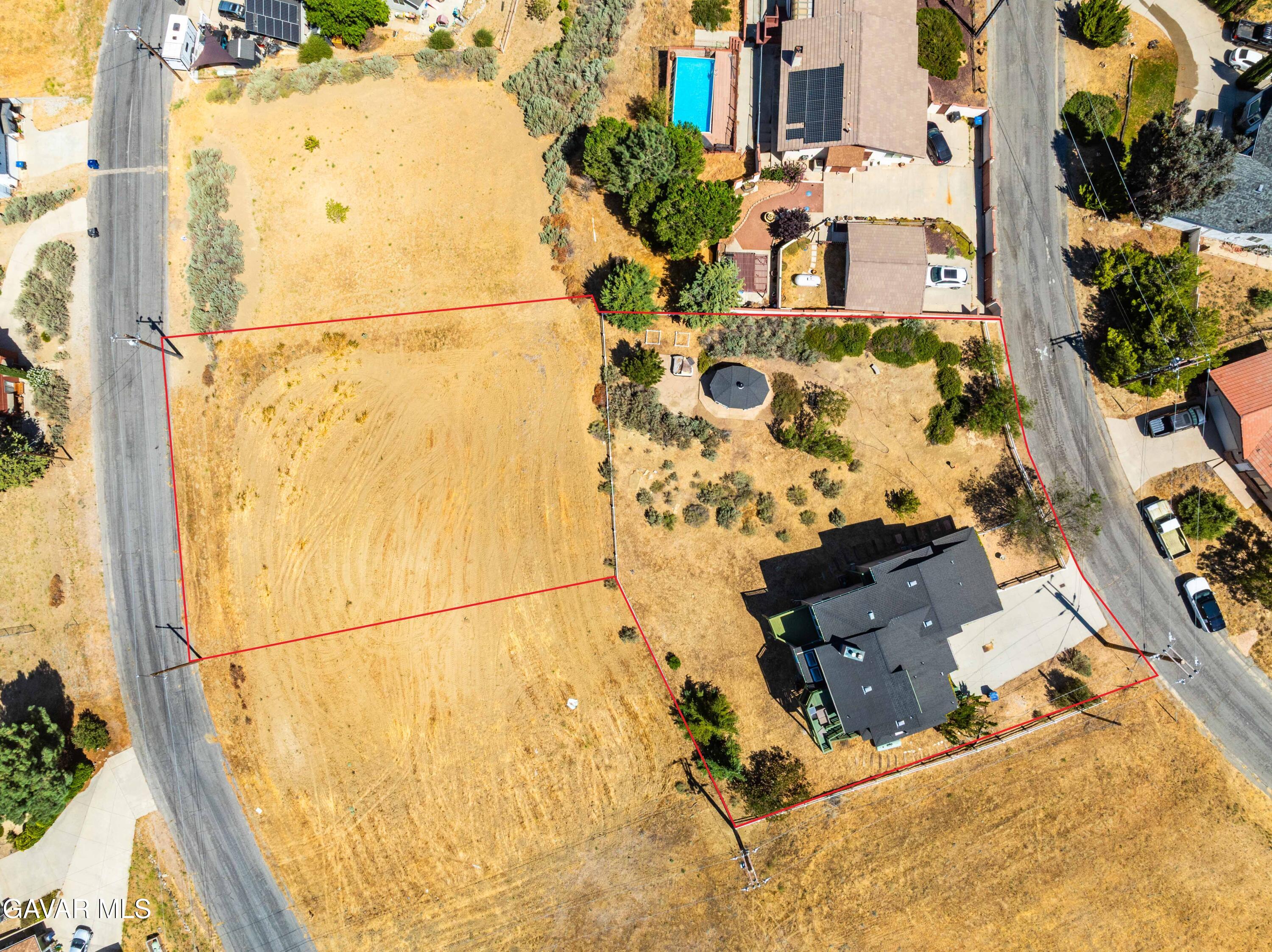 14738 Flintstone Drive Property Photo 48