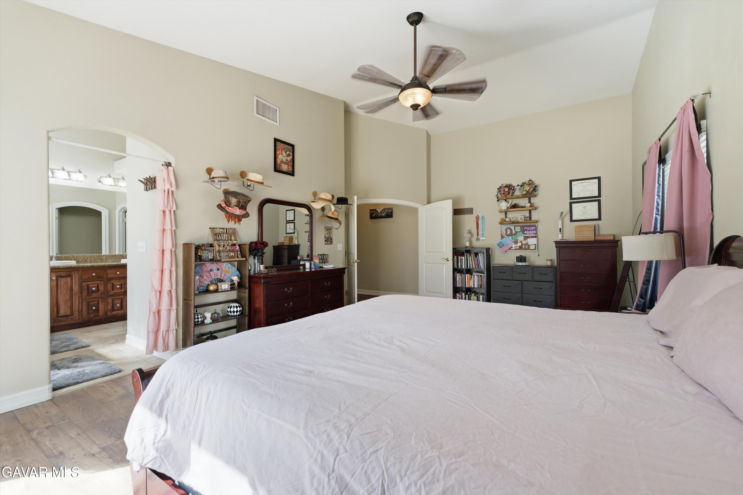 42165 Silver Puffs Drive Property Photo 26