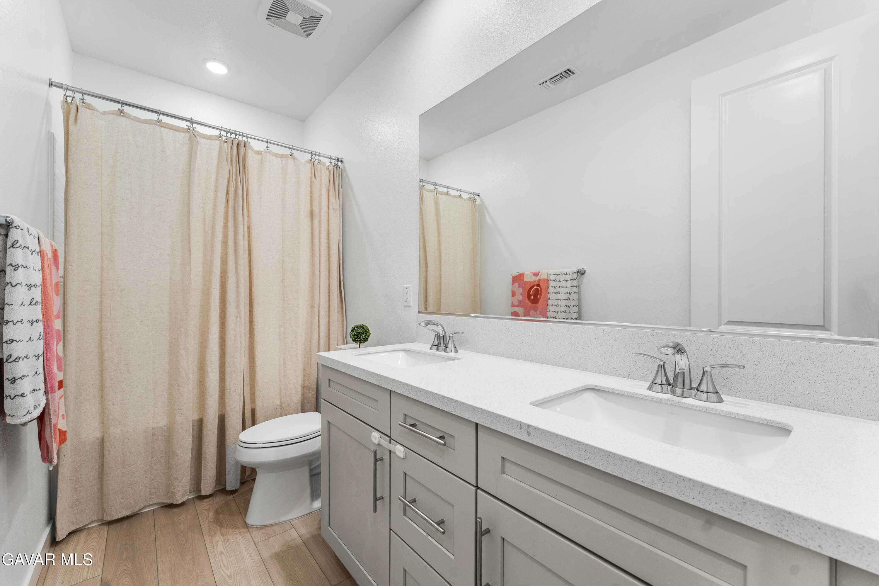42831 Coronet Drive Property Photo 27