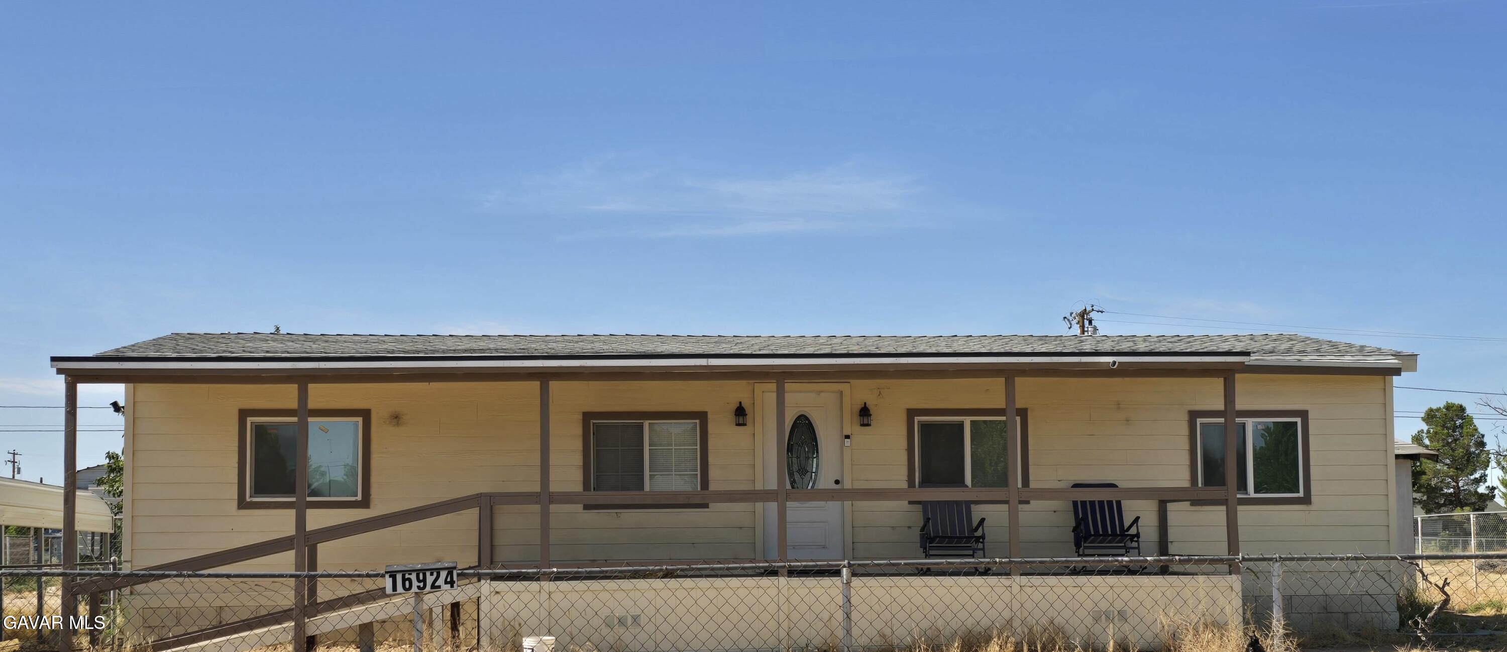 16924 Monterey Avenue Property Photo 1