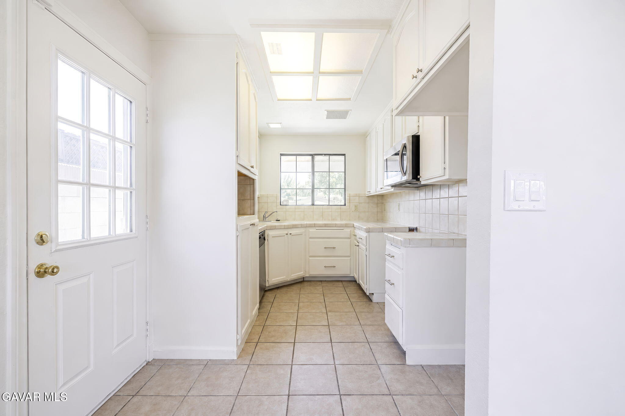 44846 Andale Avenue Property Photo 13