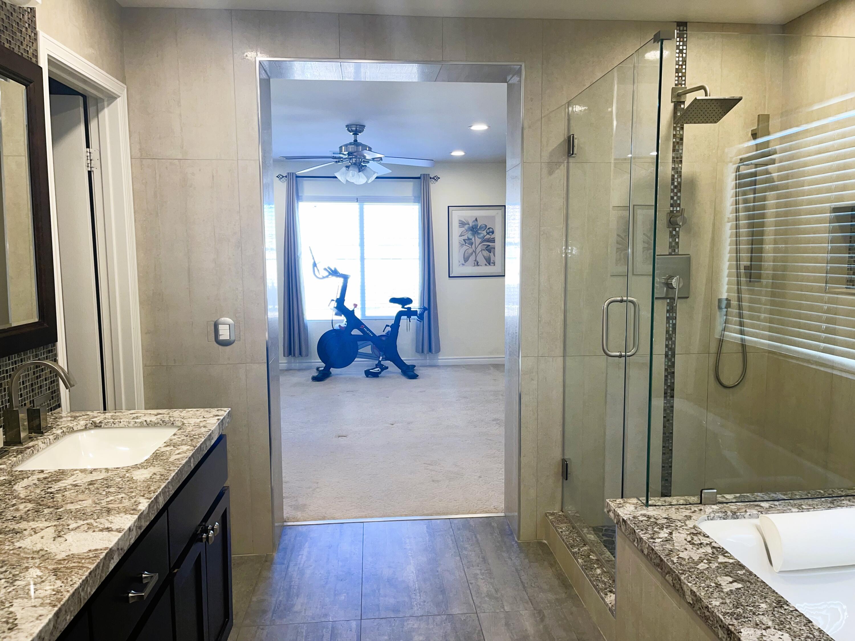 37701 Tamarind Court Property Photo 11