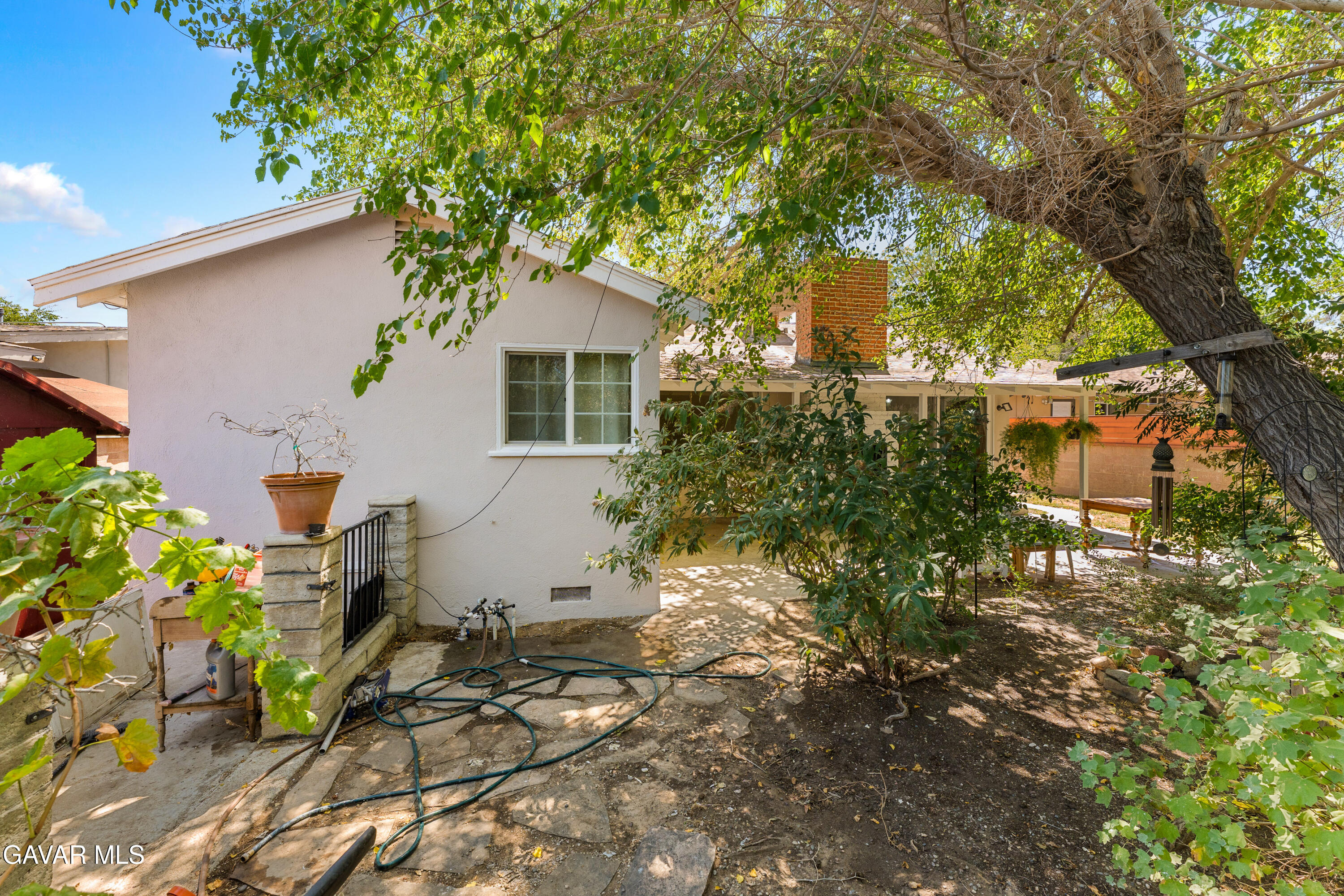 44449 Loneoak Avenue Property Photo 38