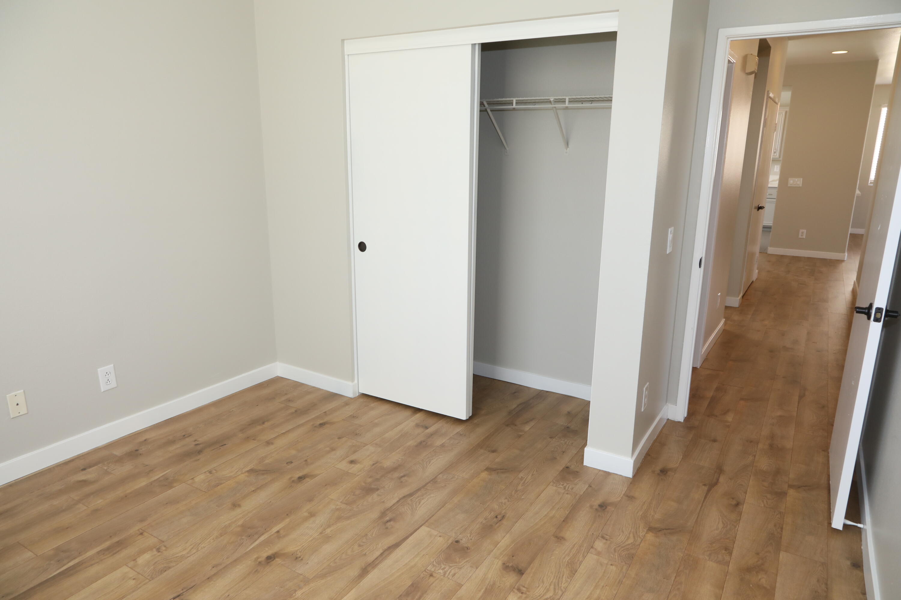 1559 W Avenue H4 Property Photo 12