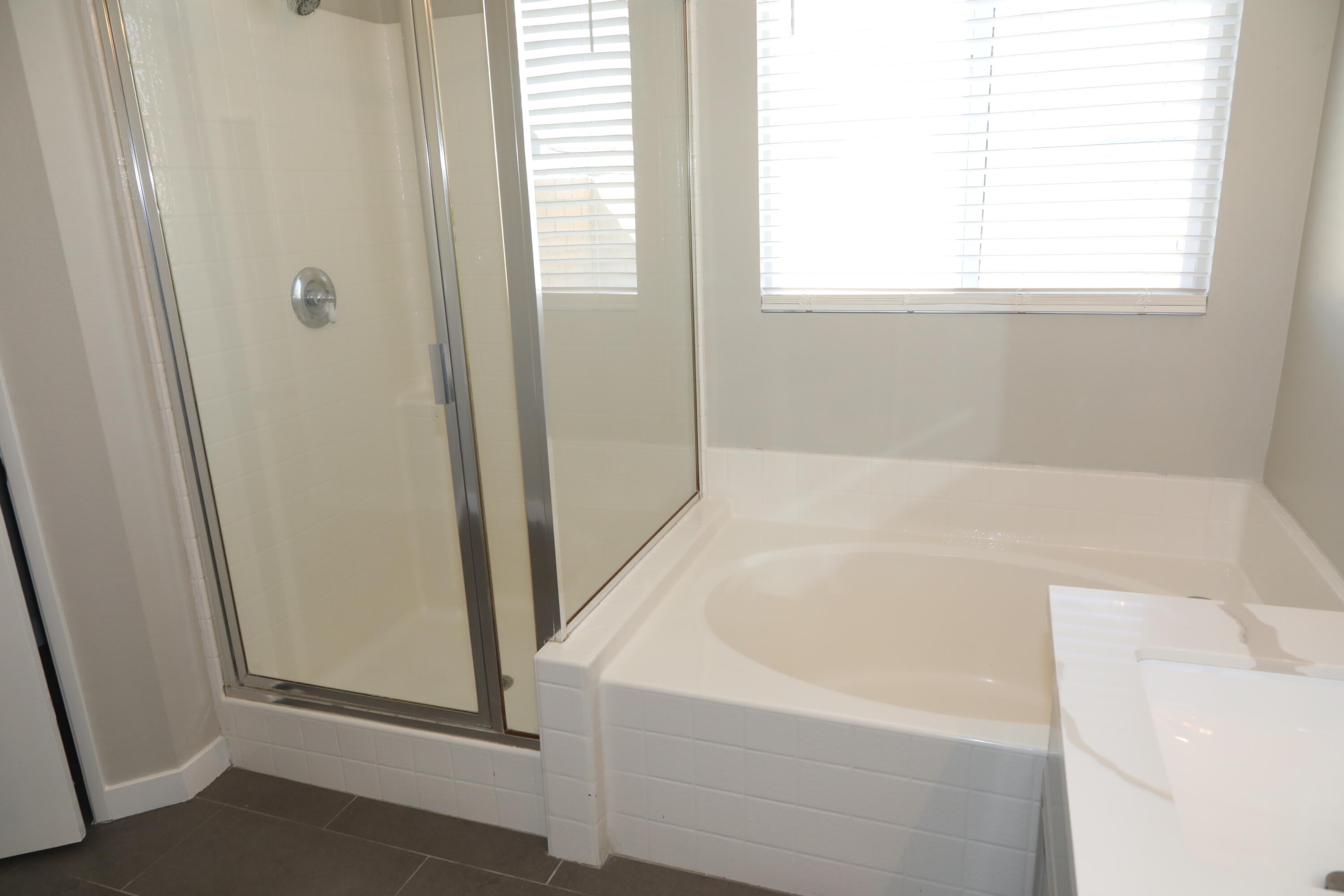 1559 W Avenue H4 Property Photo 16